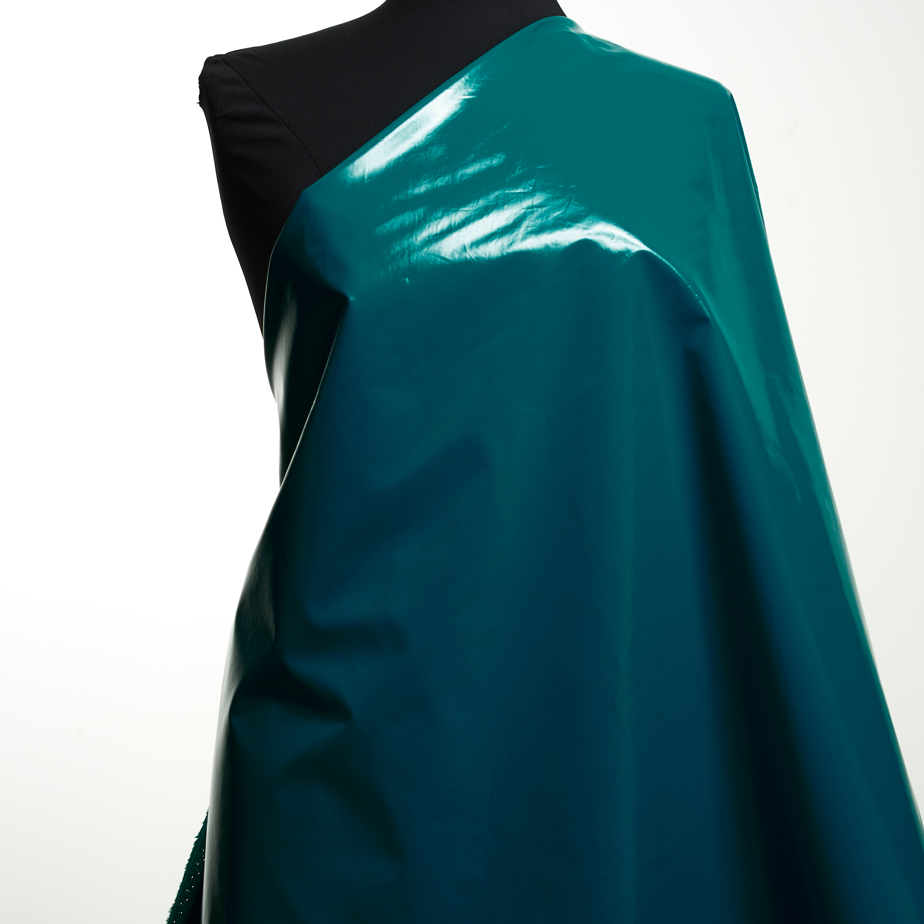 COTTON, COATED, WATER REPELLENT, PAGODA BLUE (F000033694) - Mannequin