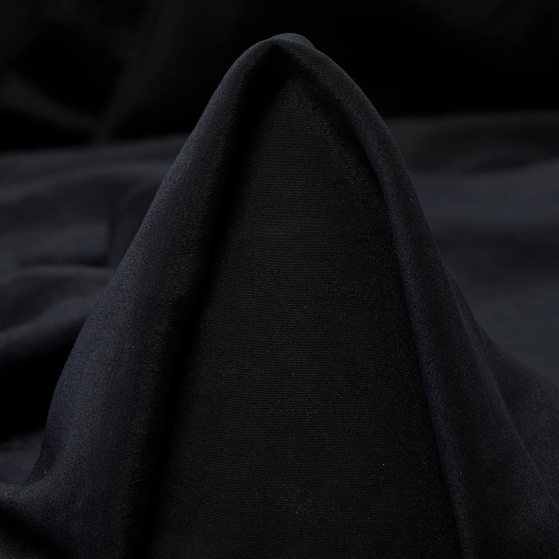 Эффект Шёлка, Raven Black