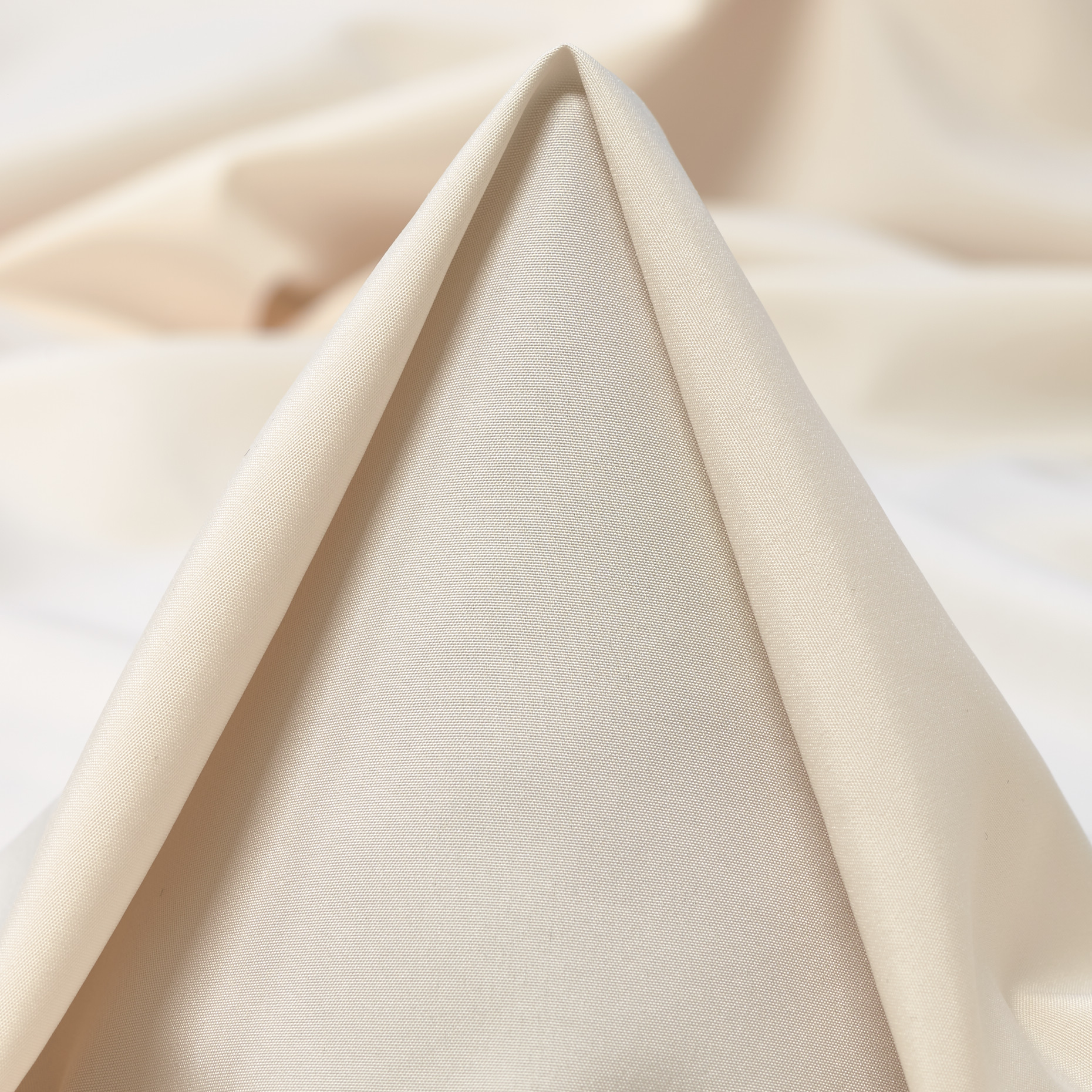 SILK EFFECT, BRILLIANT WHITE (F000009675)