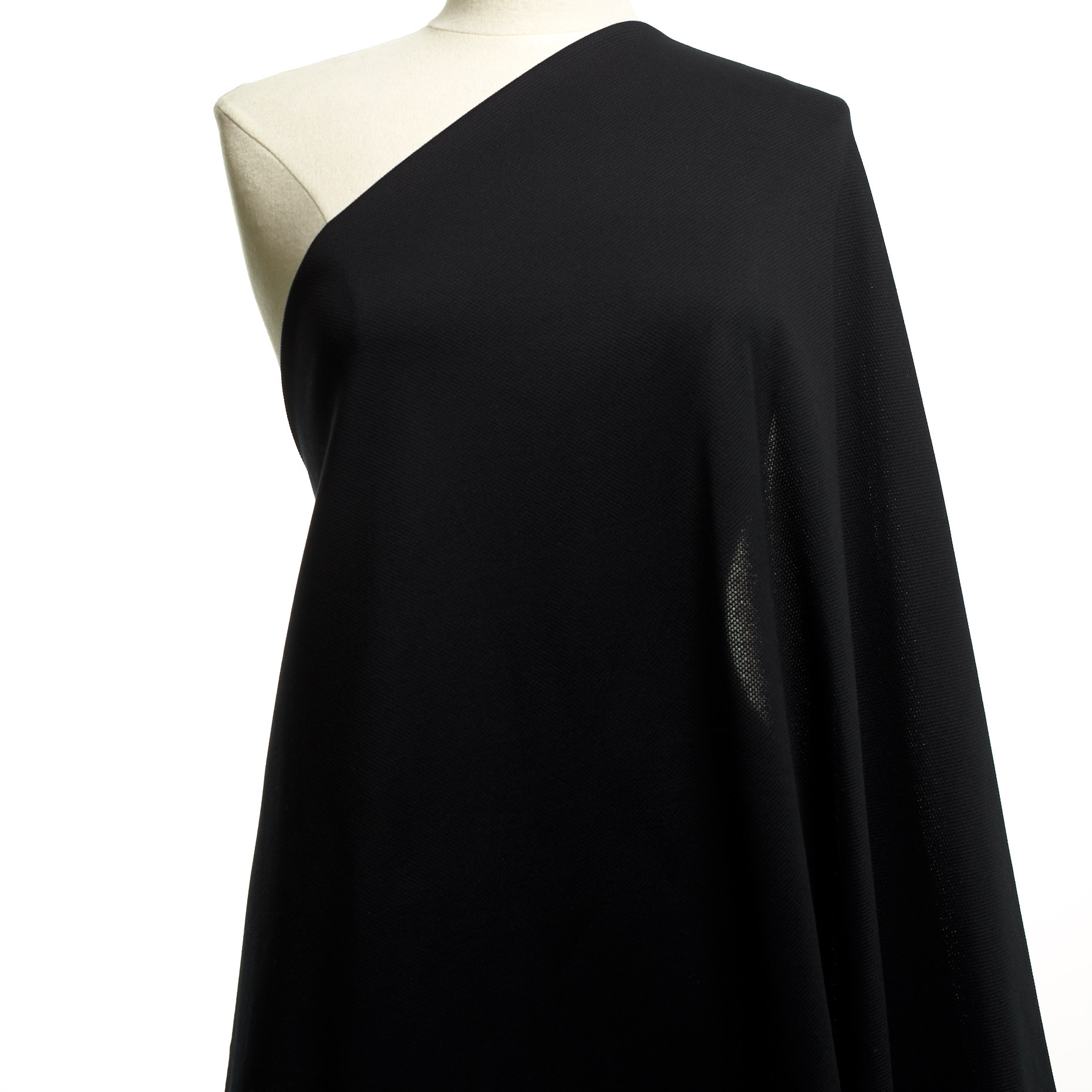 PIQUÉ, COTTON, RAVEN BLACK (F000036739) - Mannequin
