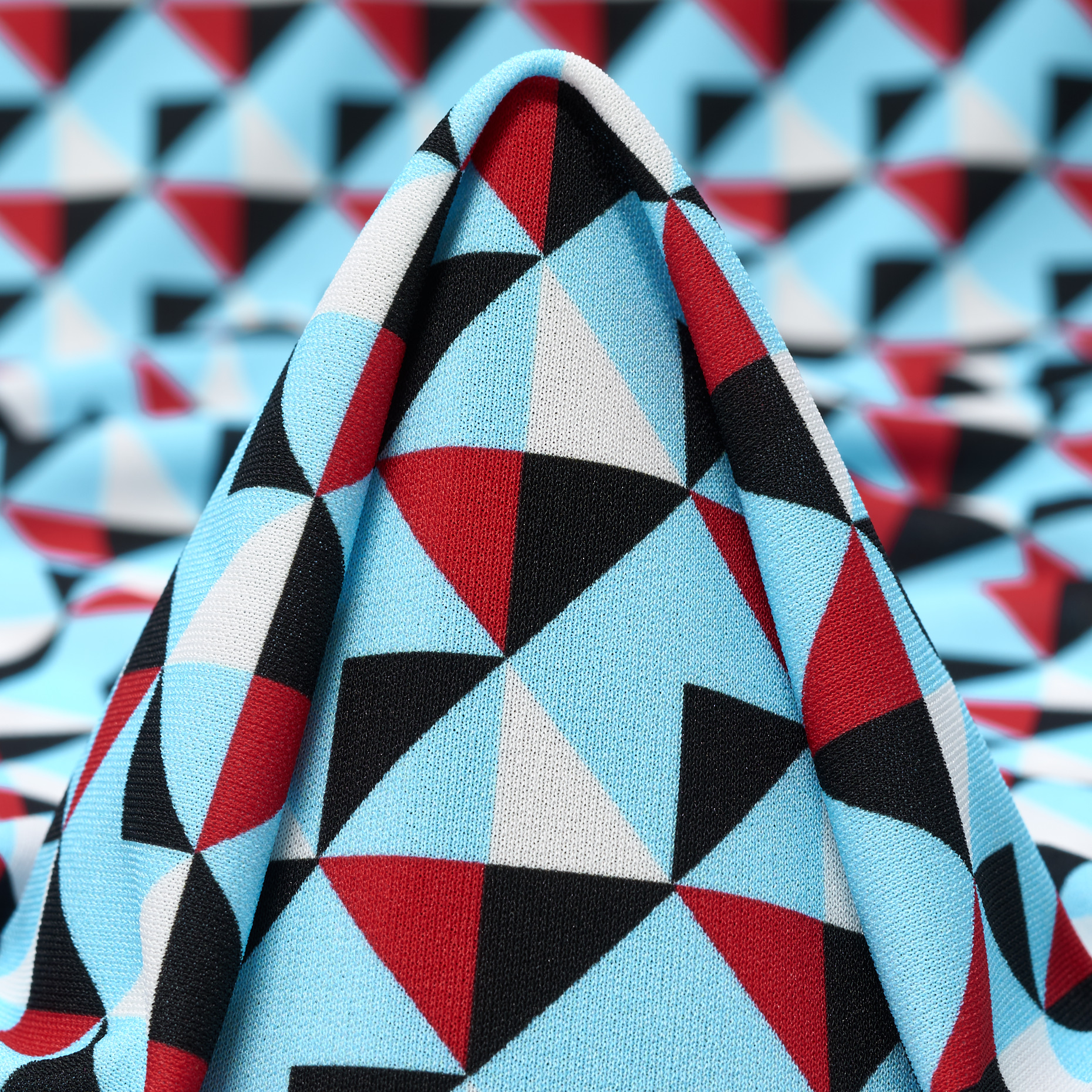 Трикотаж, Креп, Принт, Blue Topaz&Raven Black (F000046246)