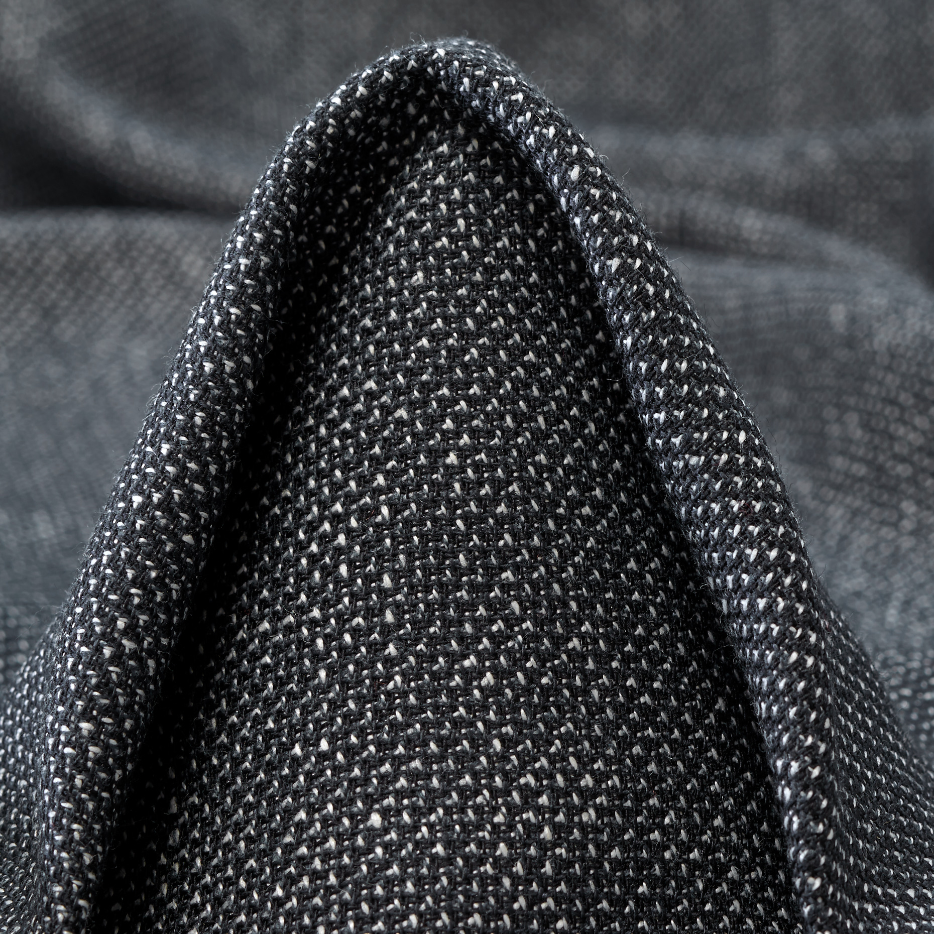 WOOL, LINEN, MELANGE, BLACK SAND