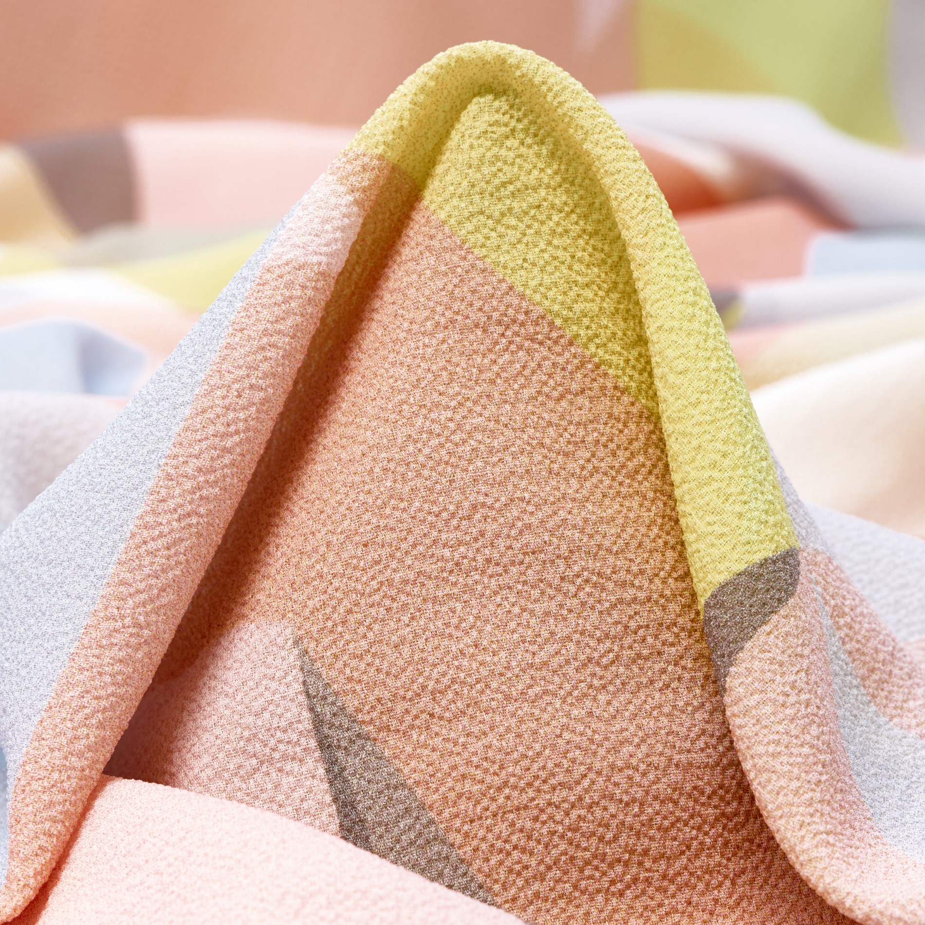 CRÊPE, PRINTED, CHALK PINK&COLOR MIX (F000032376)