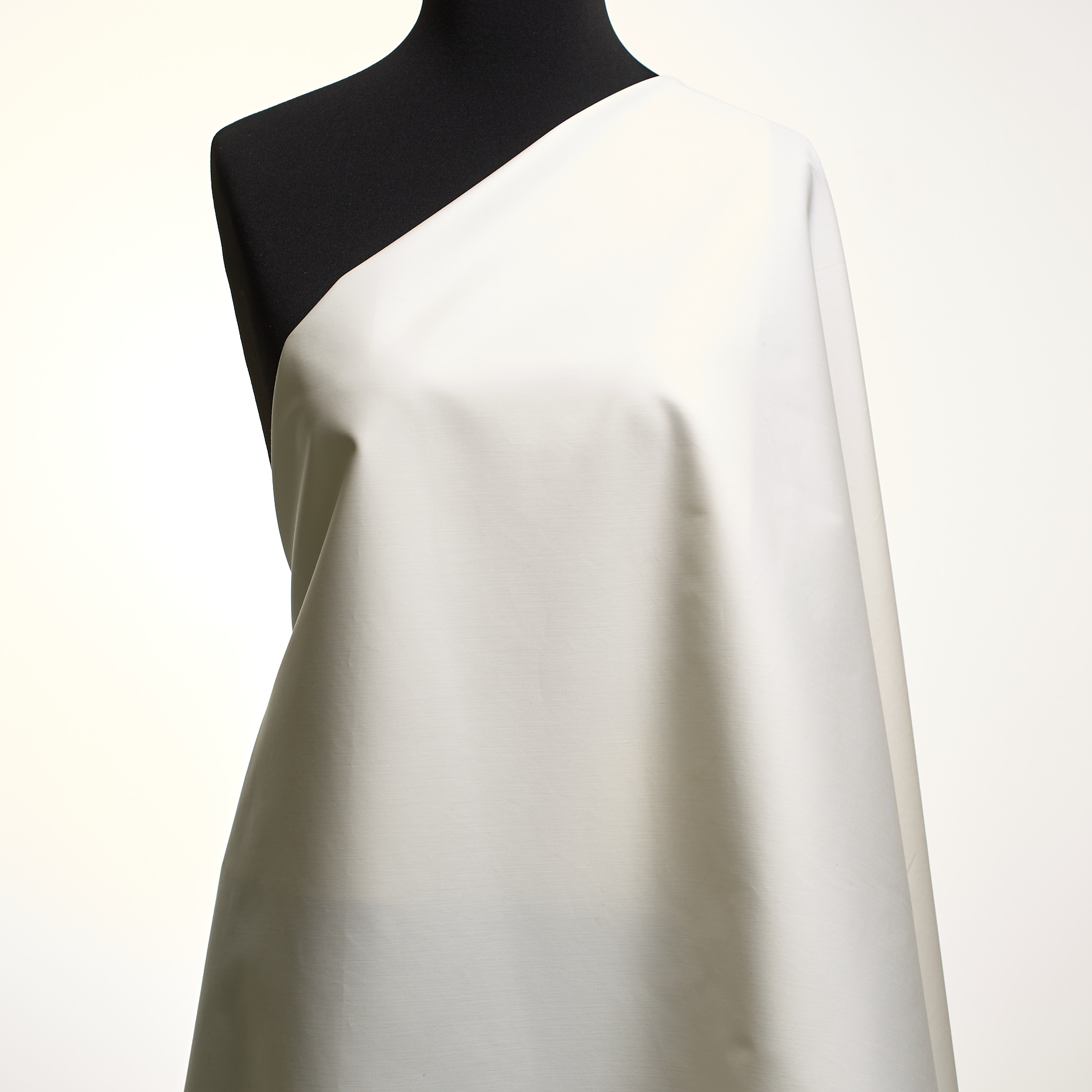 Popeline, Coton, Lucent White (F000048487) - Mannequin