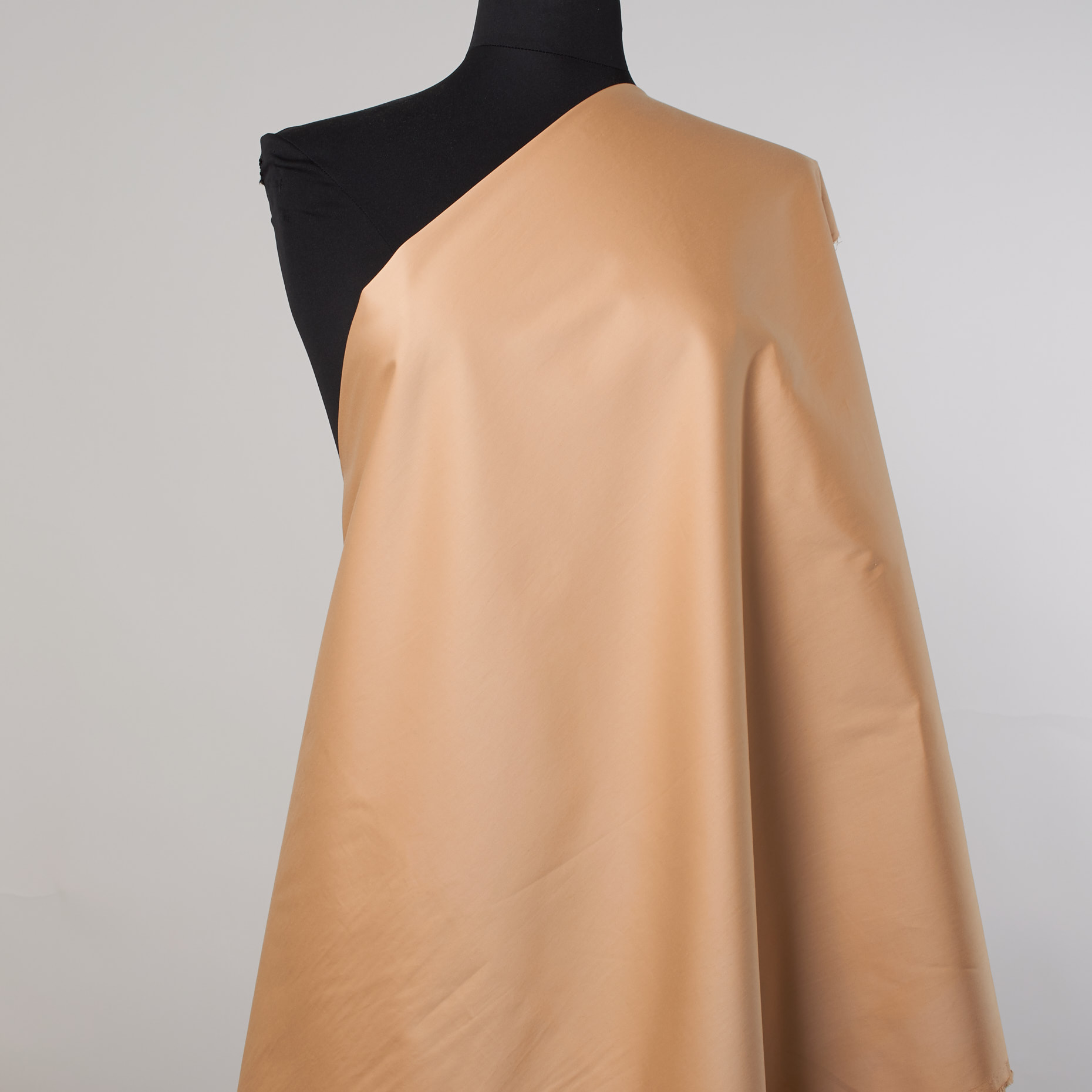 SATIN, COTTON ELASTIC, APRICOT BLUSH (F000024270) - Mannequin