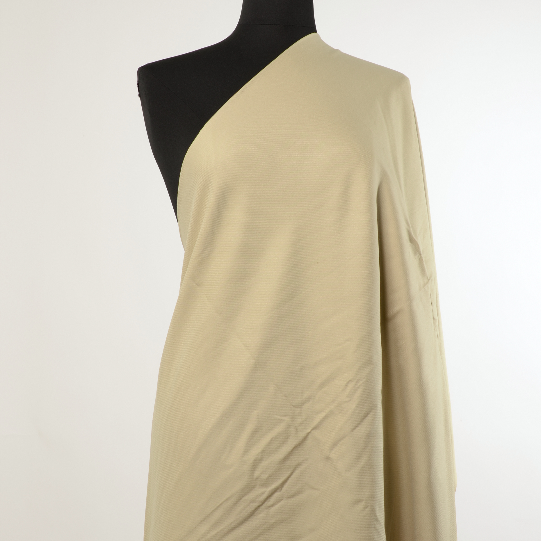 TWILL, VISCOSE, COTTON BLEND, CREME BRÛLÉE (F000015948) - Mannequin