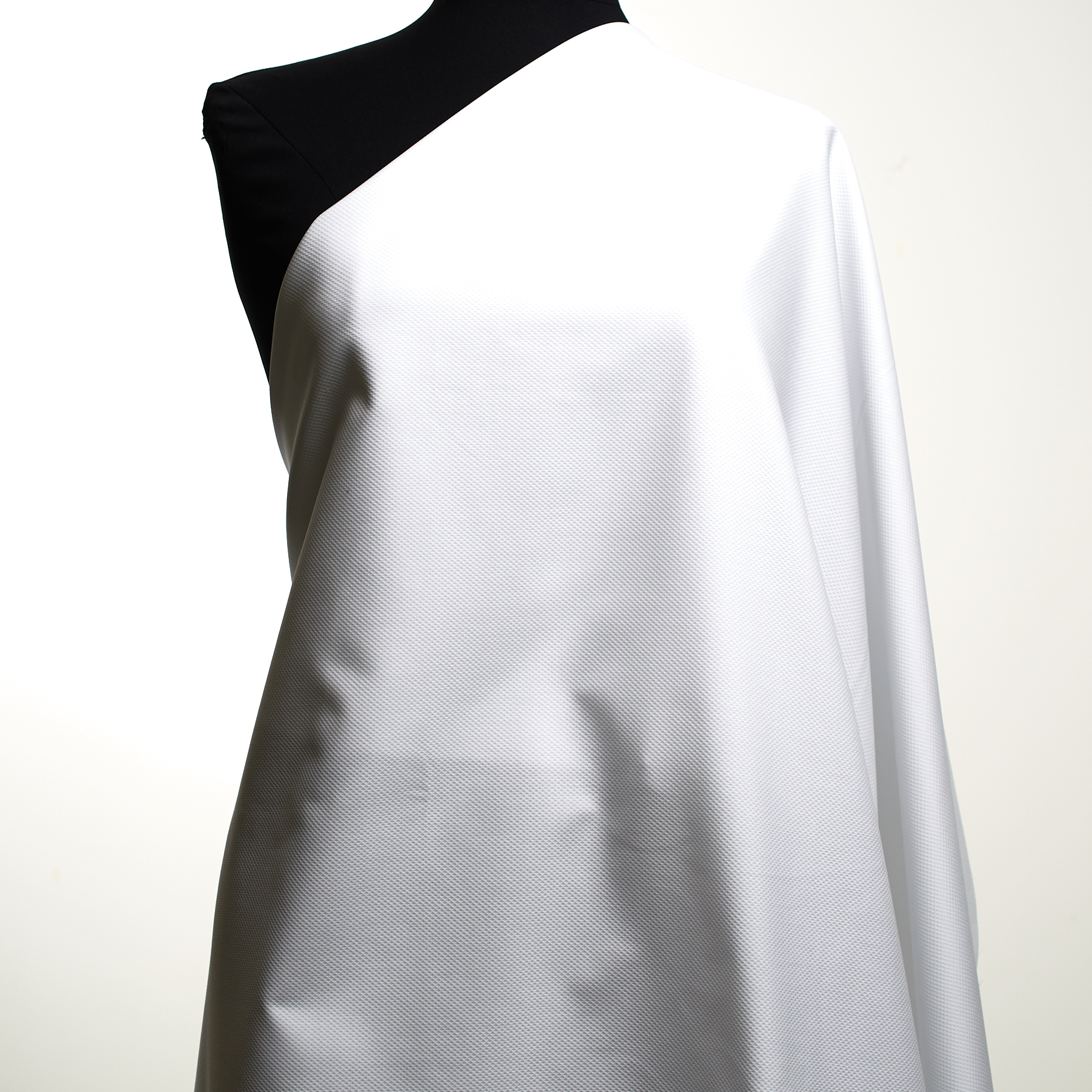 Пике, Хлопок, Brilliant White (F000033654) - Манекен