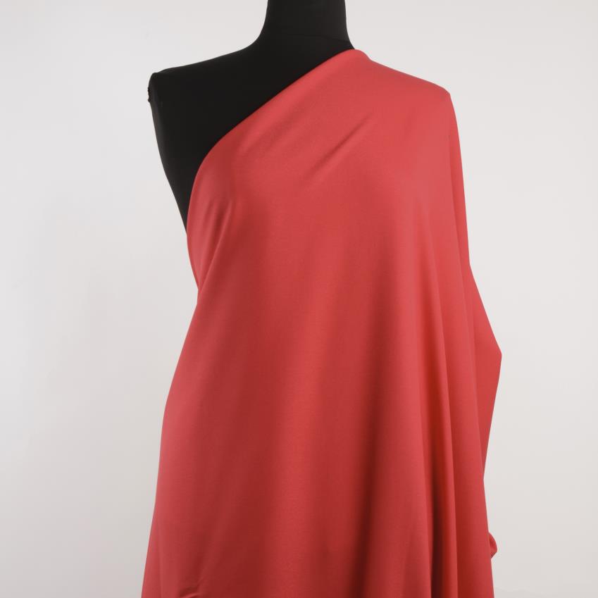 CRÊPE, VISCOSE BLEND, ELASTIC, TRUE RED (F000027227) - Mannequin