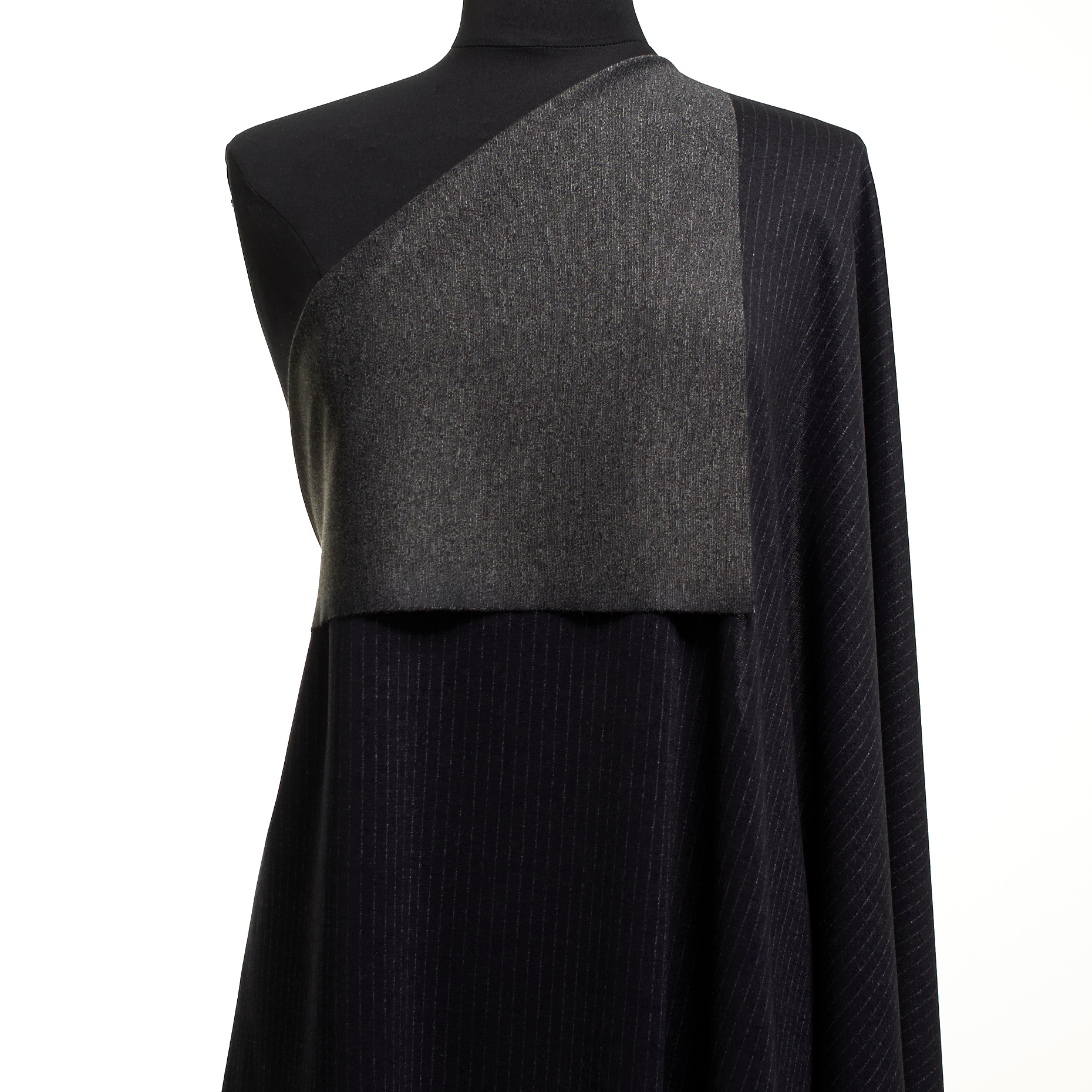 Jersey, Viscosa Mix, Pinstripes, Inkwell (F000047414) - Maniquí