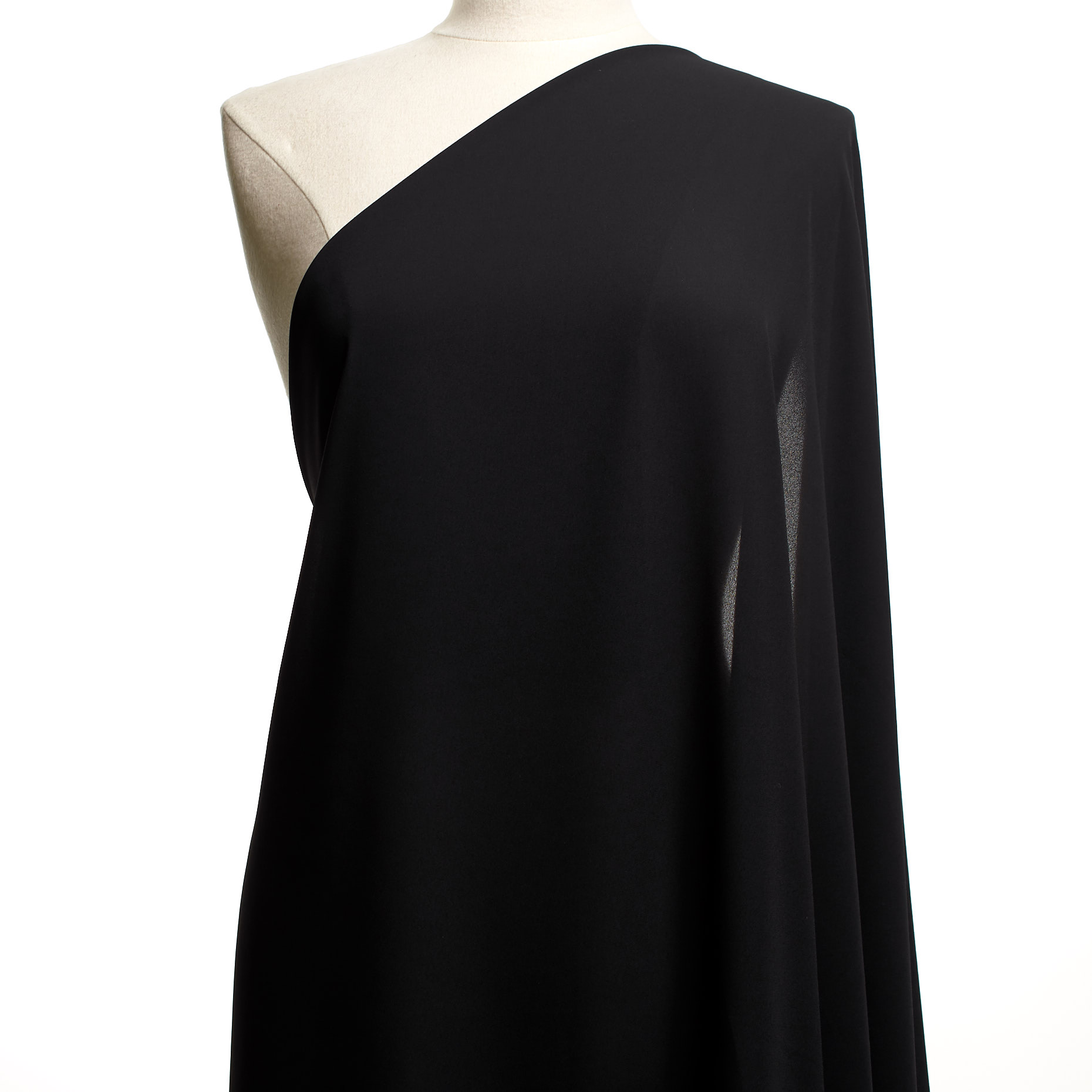 CRÊPE, RAVEN BLACK (F000043469) - Mannequin