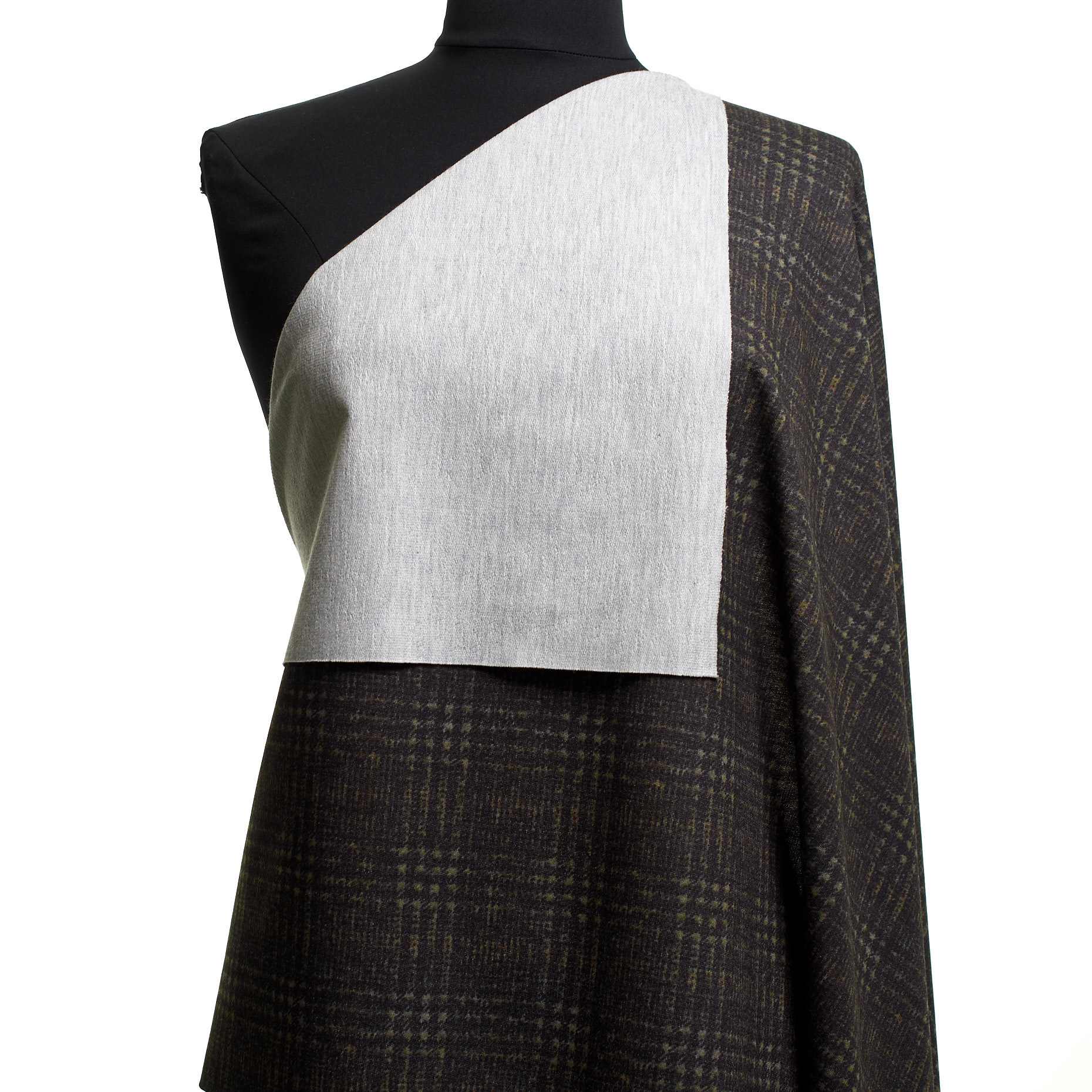 JERSEY, COTTON BLEND, PRINTED, COVERT GREEN (F000045175) - Mannequin