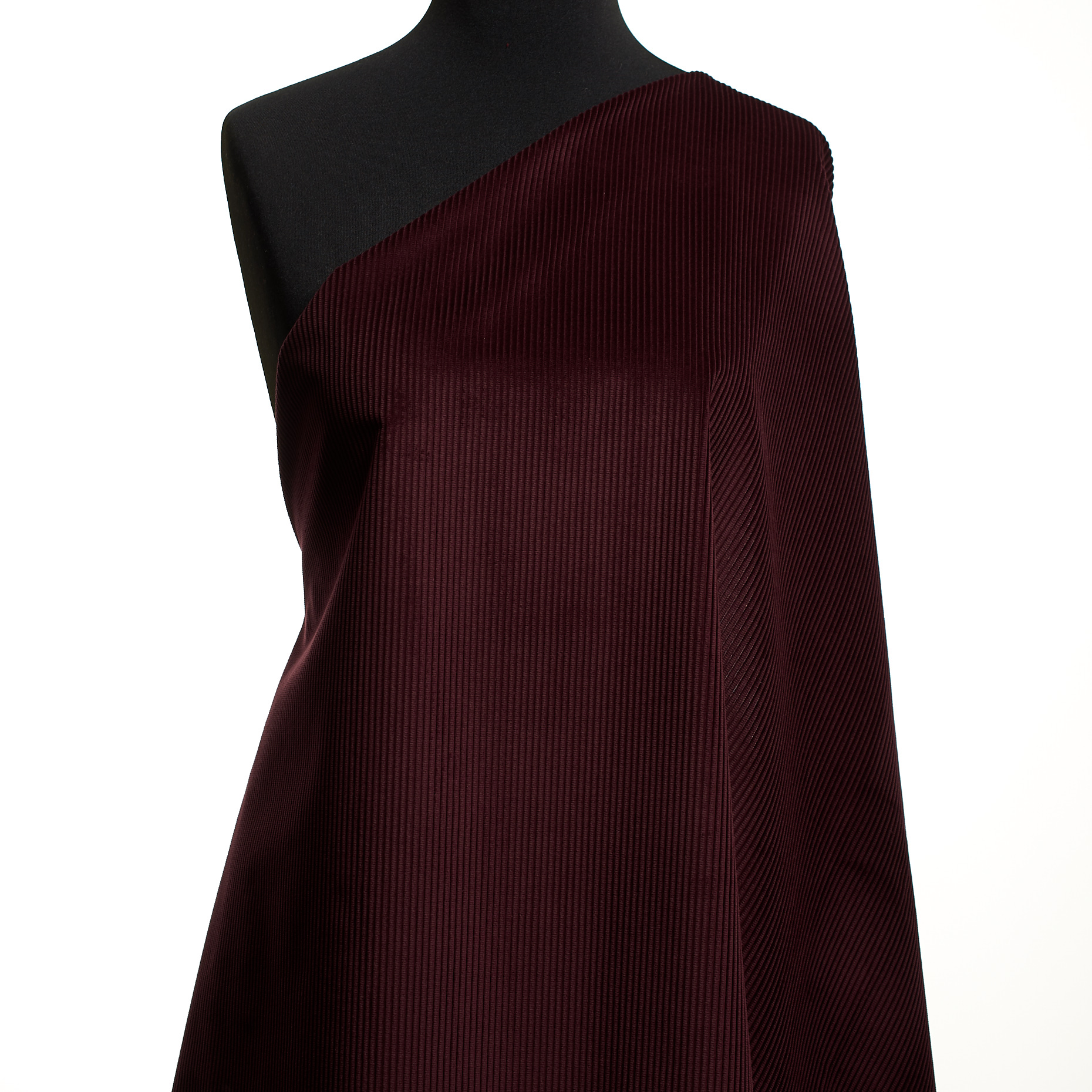 CORDUROY, COTTON, ITALIAN PLUM (F000048916) - Mannequin