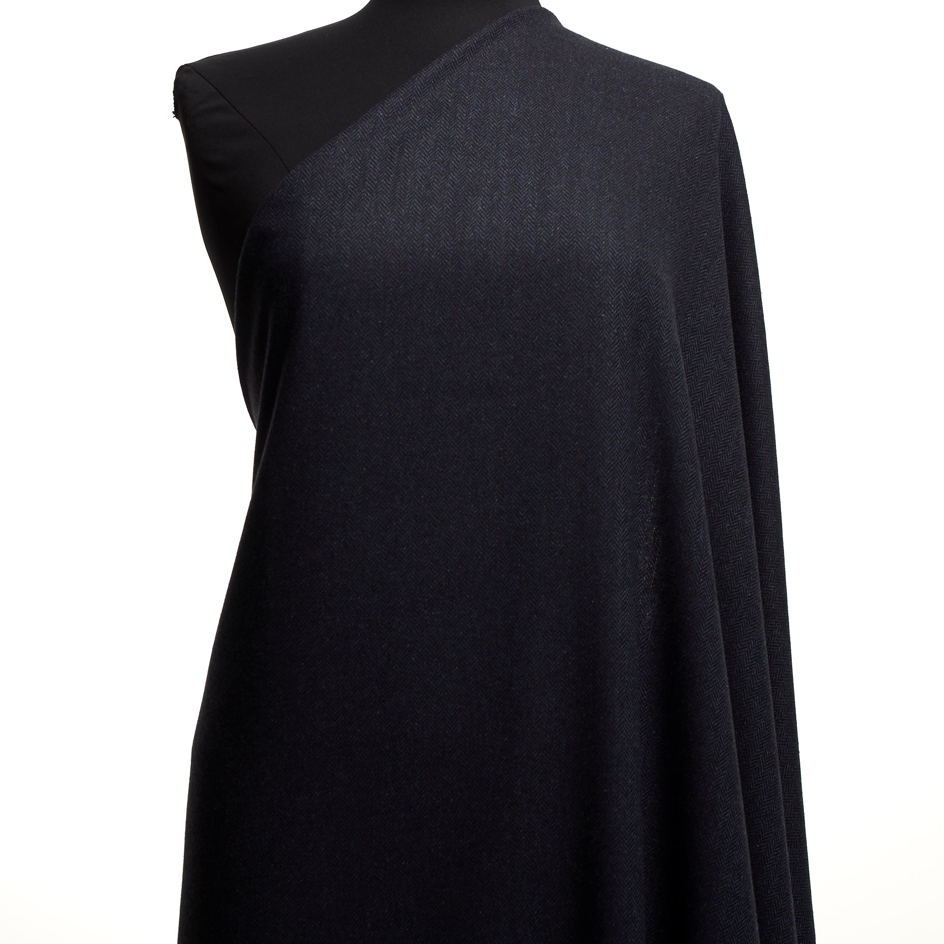 WOOL BLEND, HERRINGBONE, RAVEN BLACK&PARISIAN NIGHT (F000036538) - Mannequin
