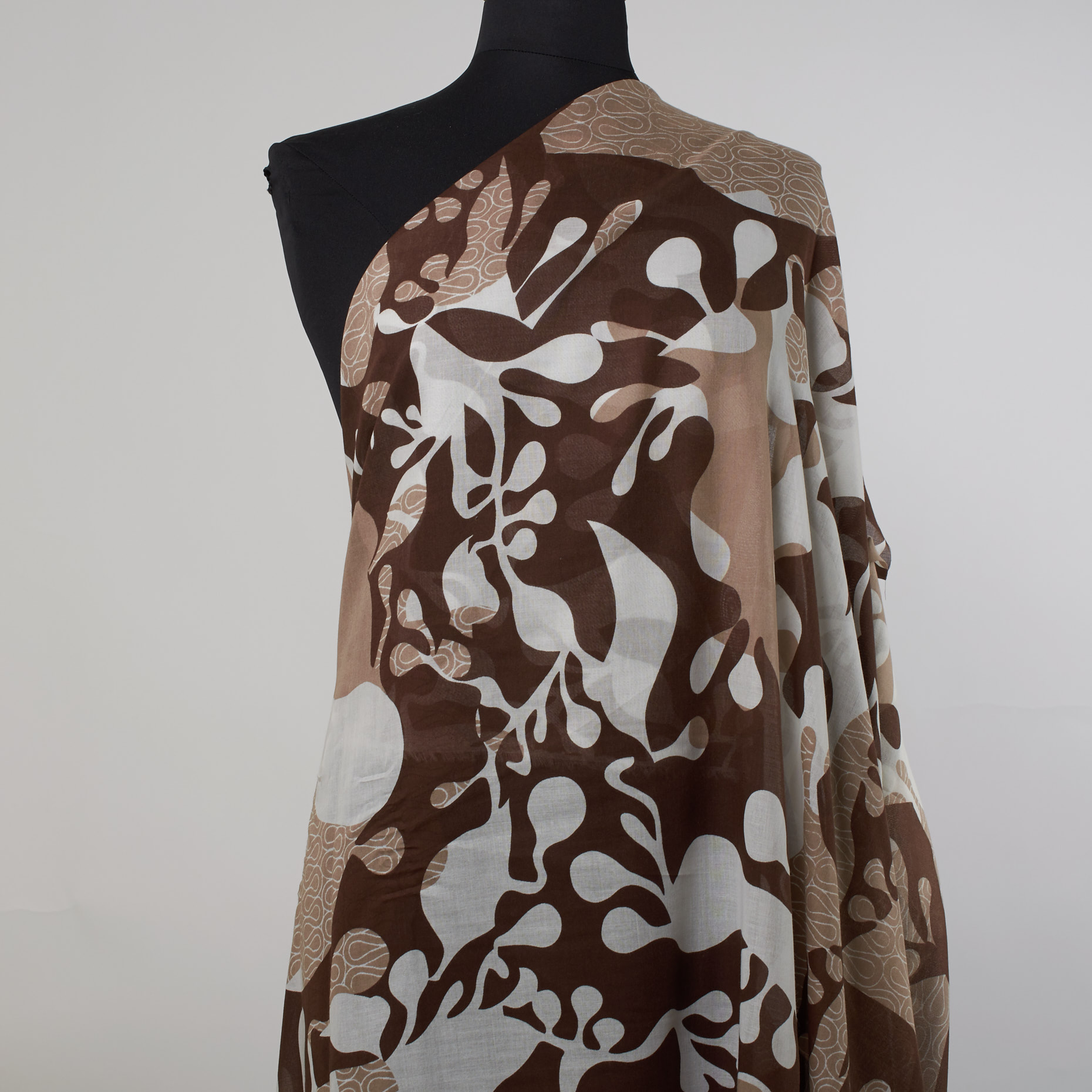 Batist, Baumwolle, Bedruckt, Cocoa&Snow White (F000026626) - Schaufensterpuppe