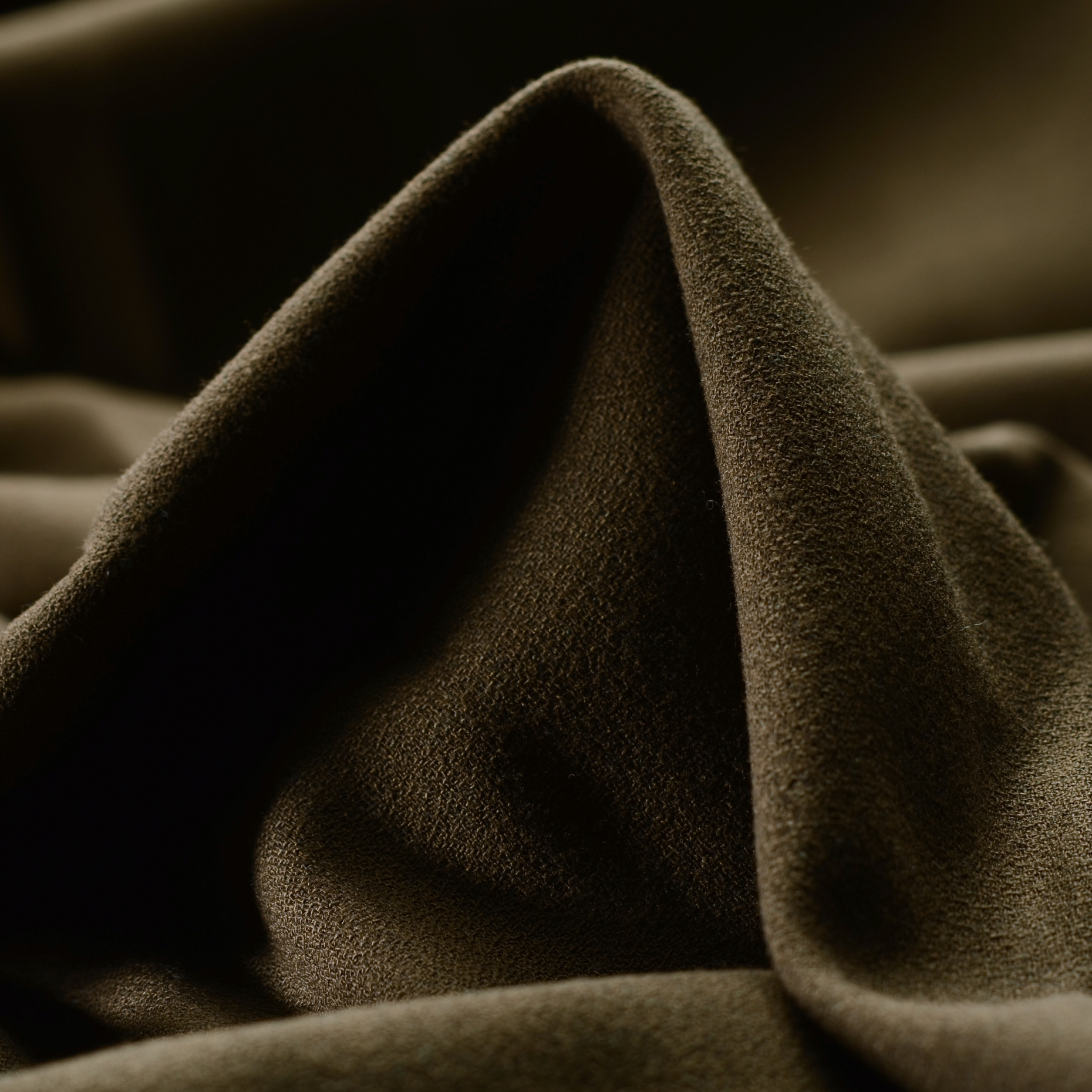 CRÊPE, VISCOSE WOOL, ELASTIC, DARK CHOCOLATE (F000017811)