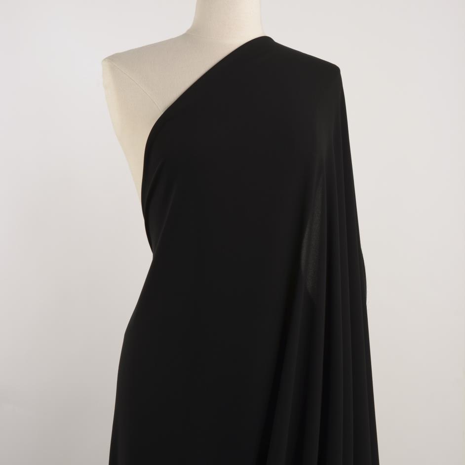 Crêpe De Chine, Jet Black (F000029322) - Manichino