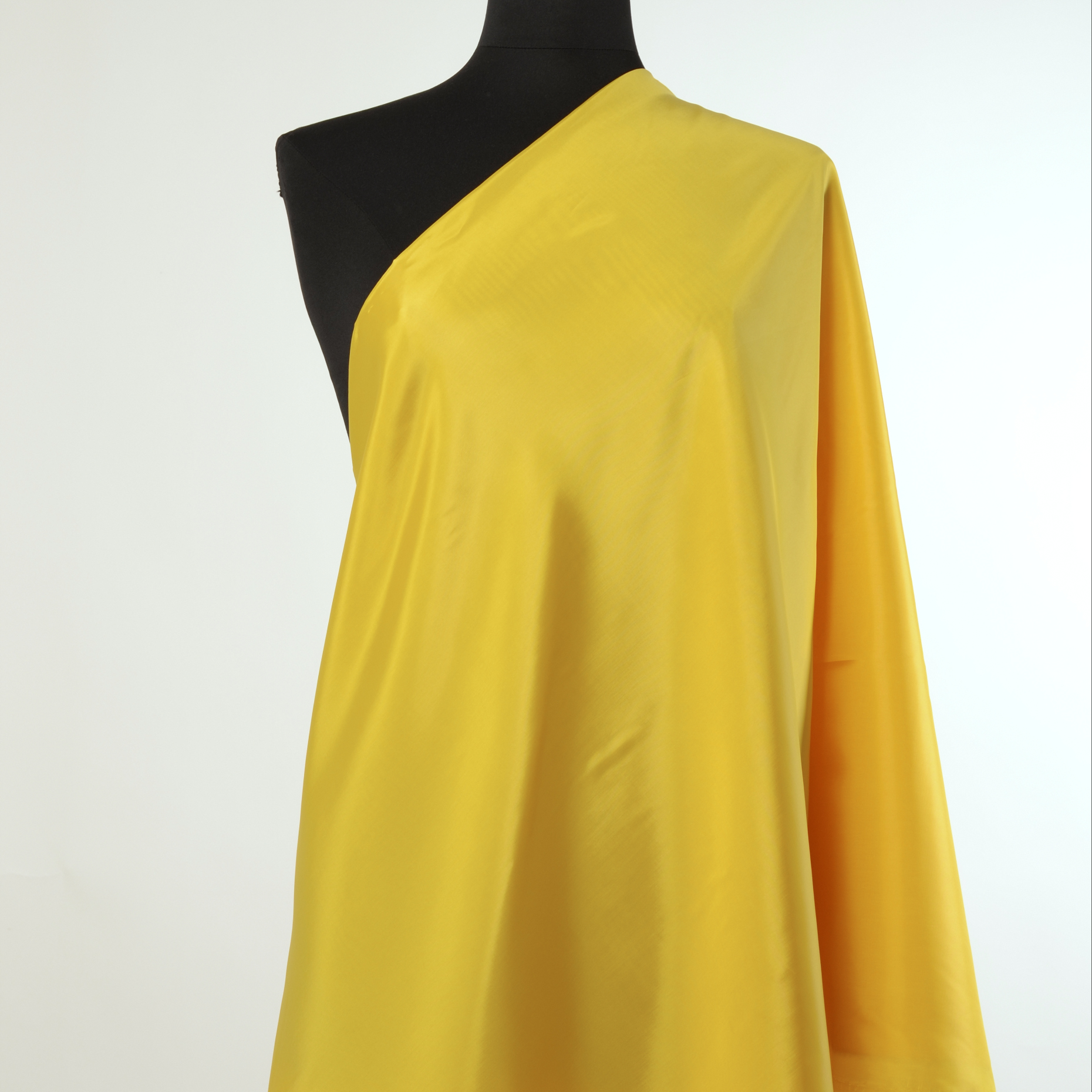 LINING, VISCOSE, SUNFLOWER (F000018186) - Mannequin