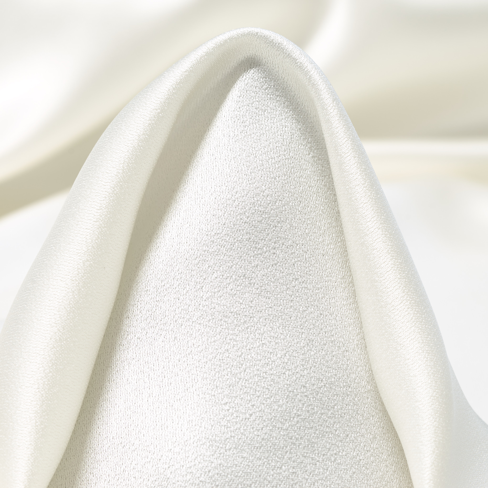 SATIN, VISCOSE, BRILLIANT WHITE (F000048895)