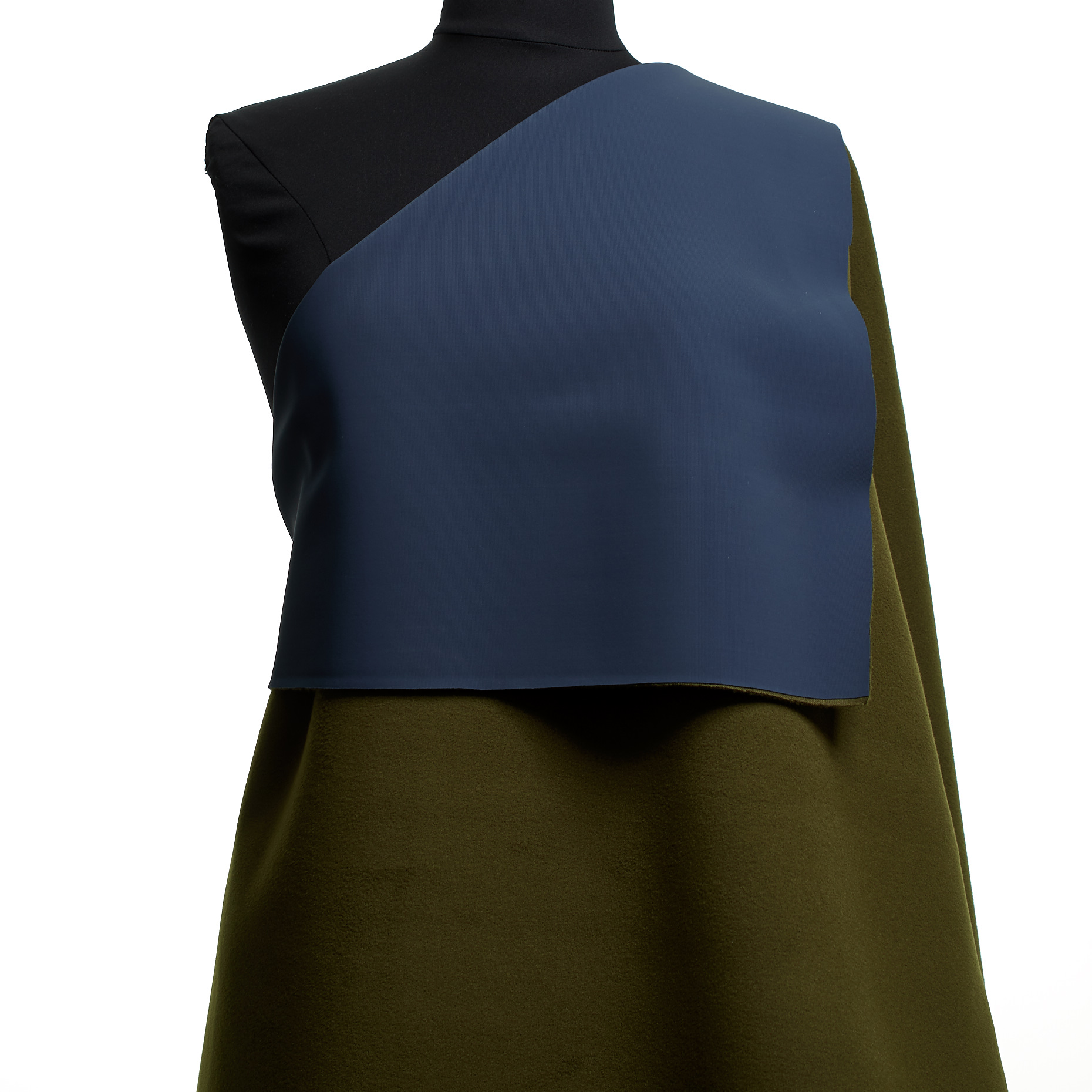 SOFTSHELL, VISCOSE, FOLKSTONE GRAY (F000036127) - Mannequin