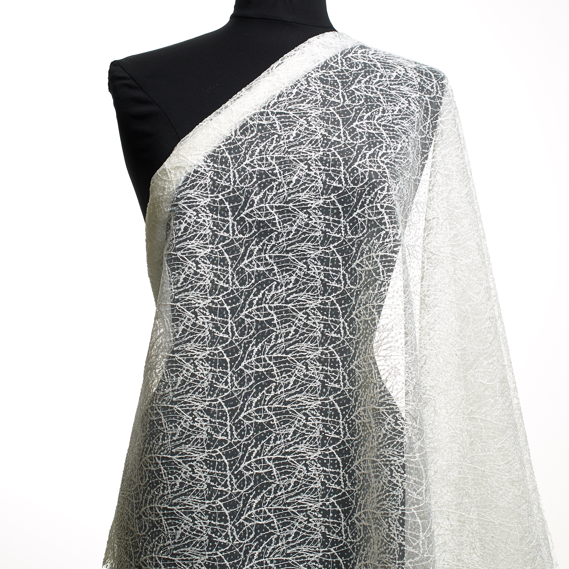 TULLE, EMBROIDERED, SHIMMERING, BRILLIANT WHITE (F000047167) - Mannequin