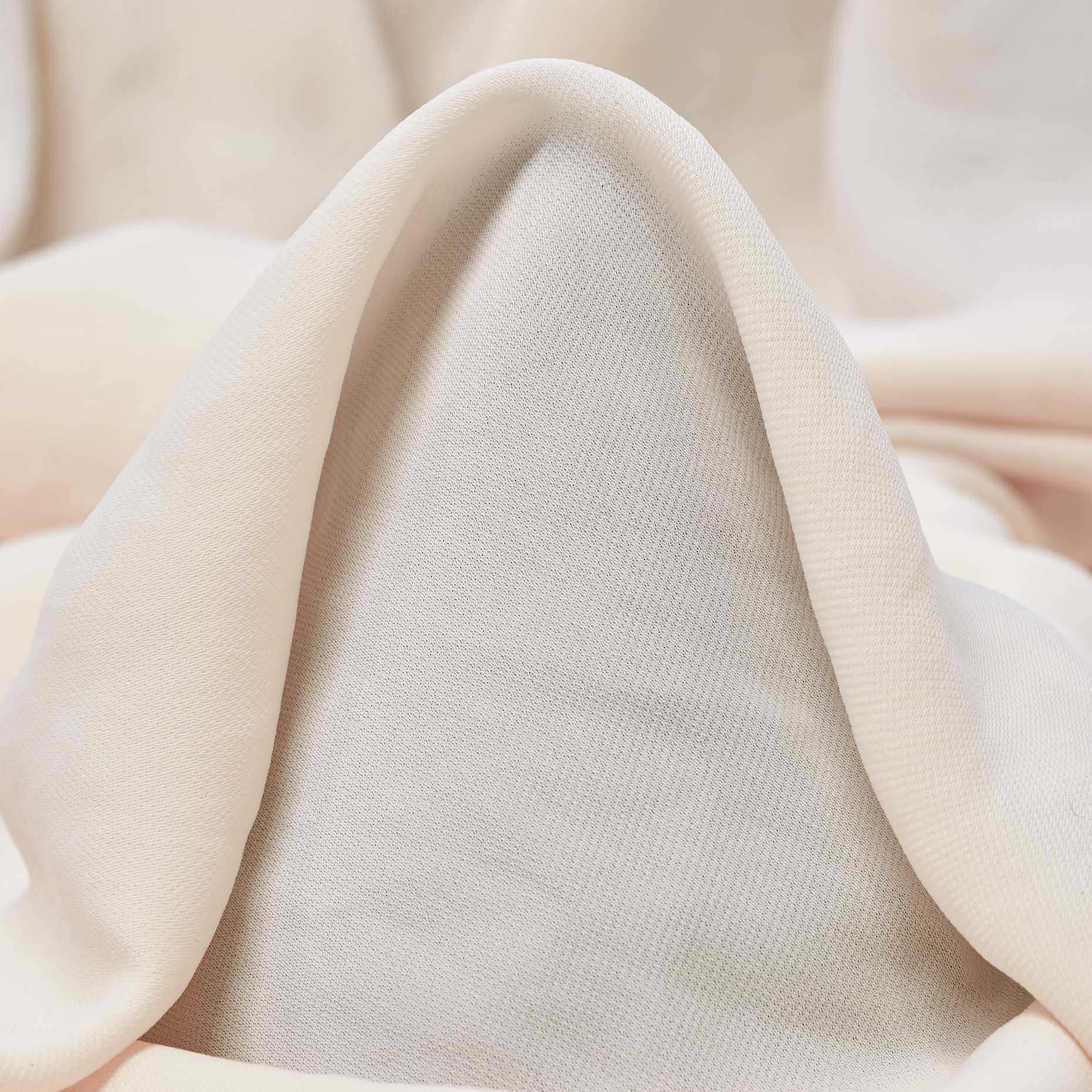 CRÊPE, IVORY (F000042803)