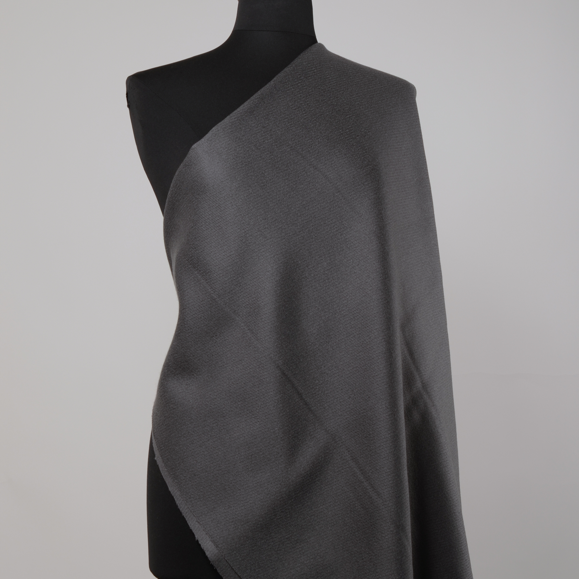 TWILL, VIRGIN WOOL, STEEL GRAY (F000023388) - Mannequin