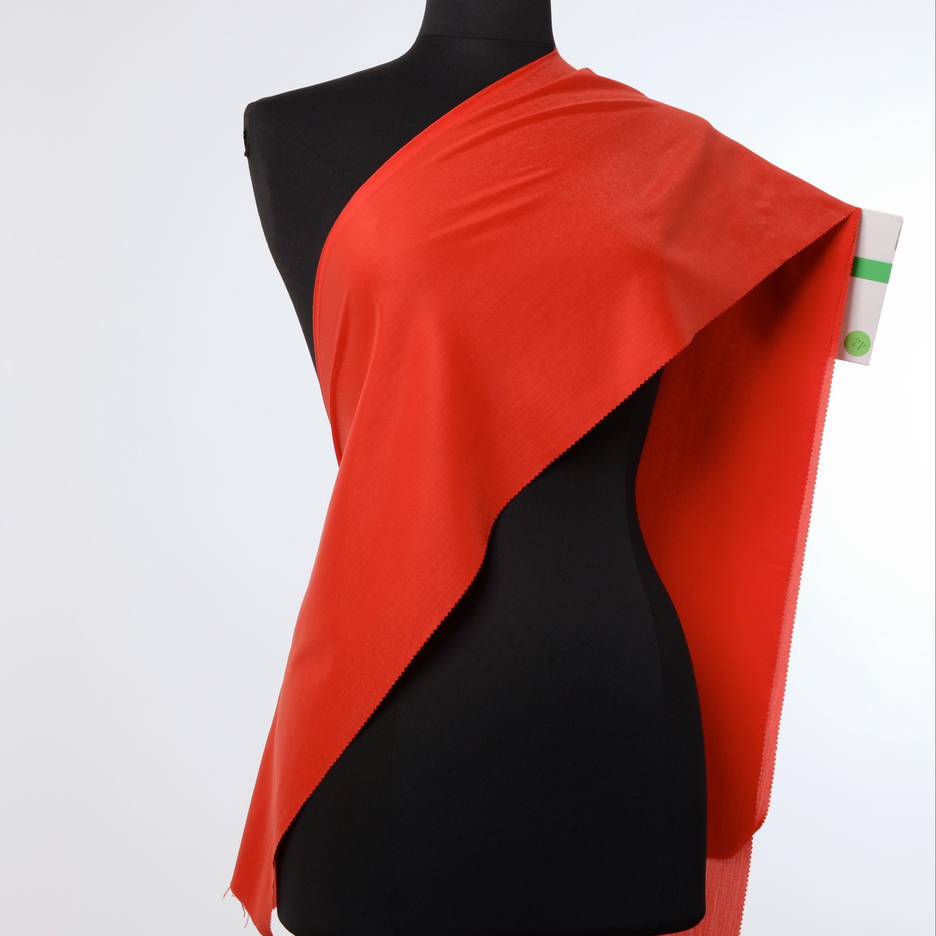 COTTON, RED ALERT (F000005403) - Mannequin