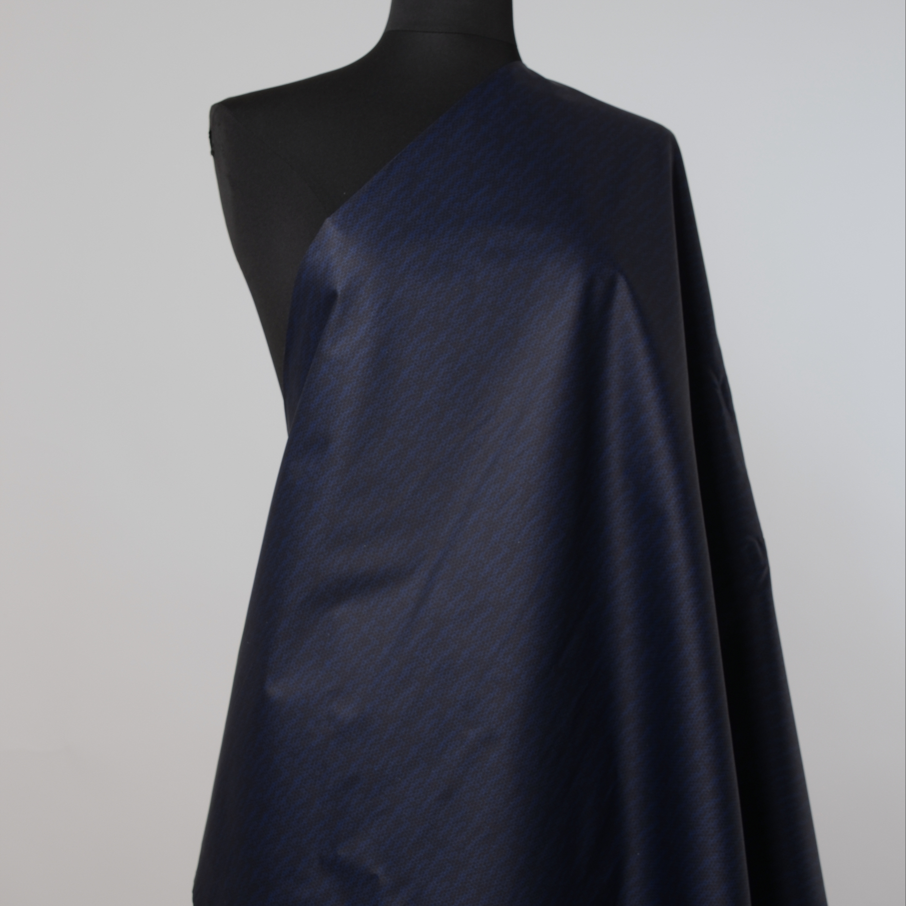 COTTON, ELASTIC, COATED, PARISIAN NIGHT (F000022617) - Mannequin
