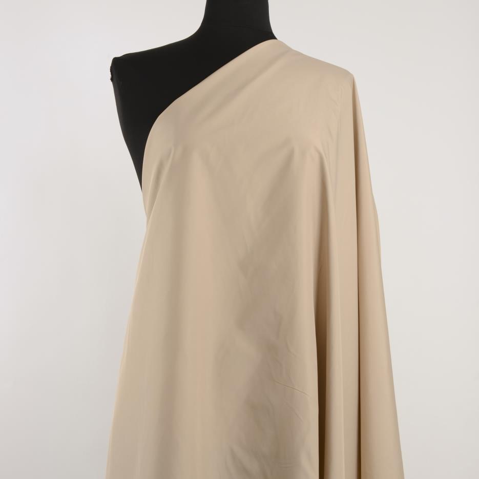 Outdoor, Pink Tint (F000030862) - Maniquí