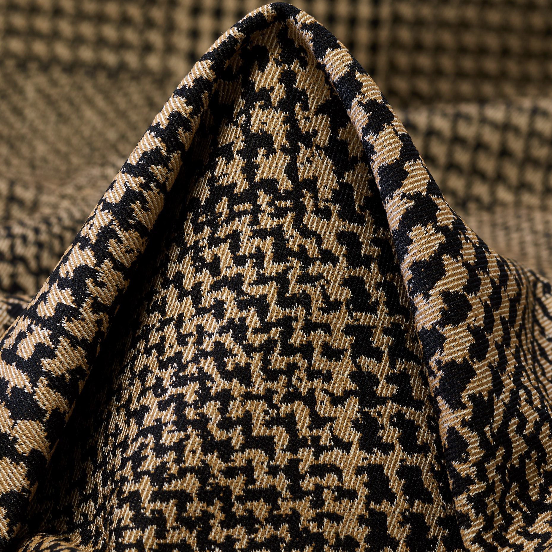 Jacquard, Coton, Pied de Poule, Irish Cream&Raven Black (F000043741)