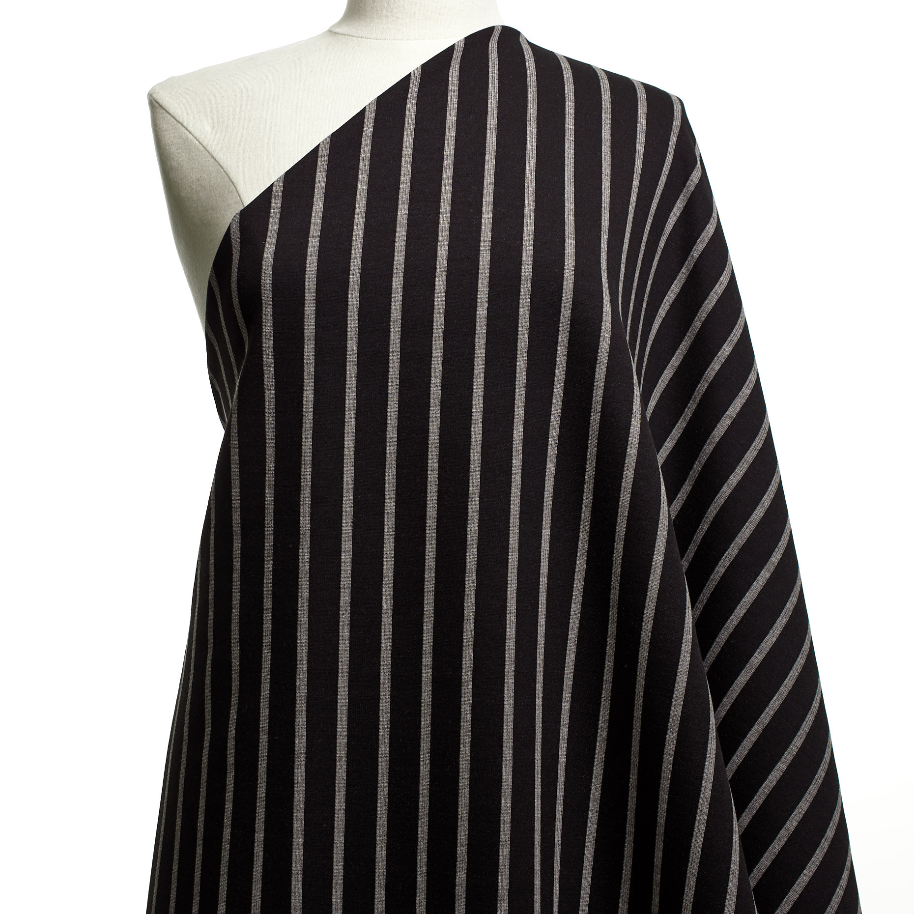 Jacquard, Jersey, Viscosa, Kit&Raven Black (F000043109) - Manichino