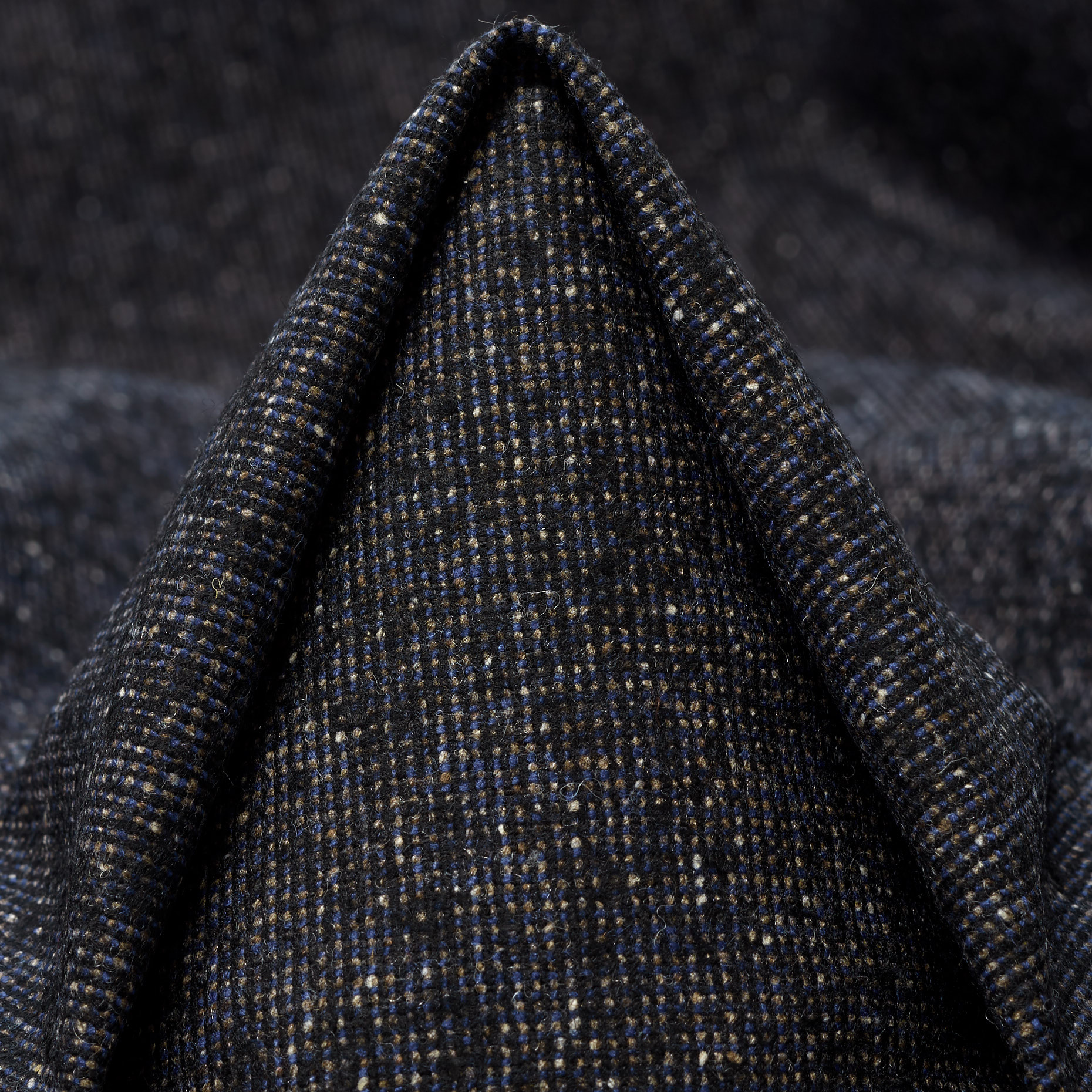 WOOL, SNOW WHITE&BLACK SAND (F000044541)