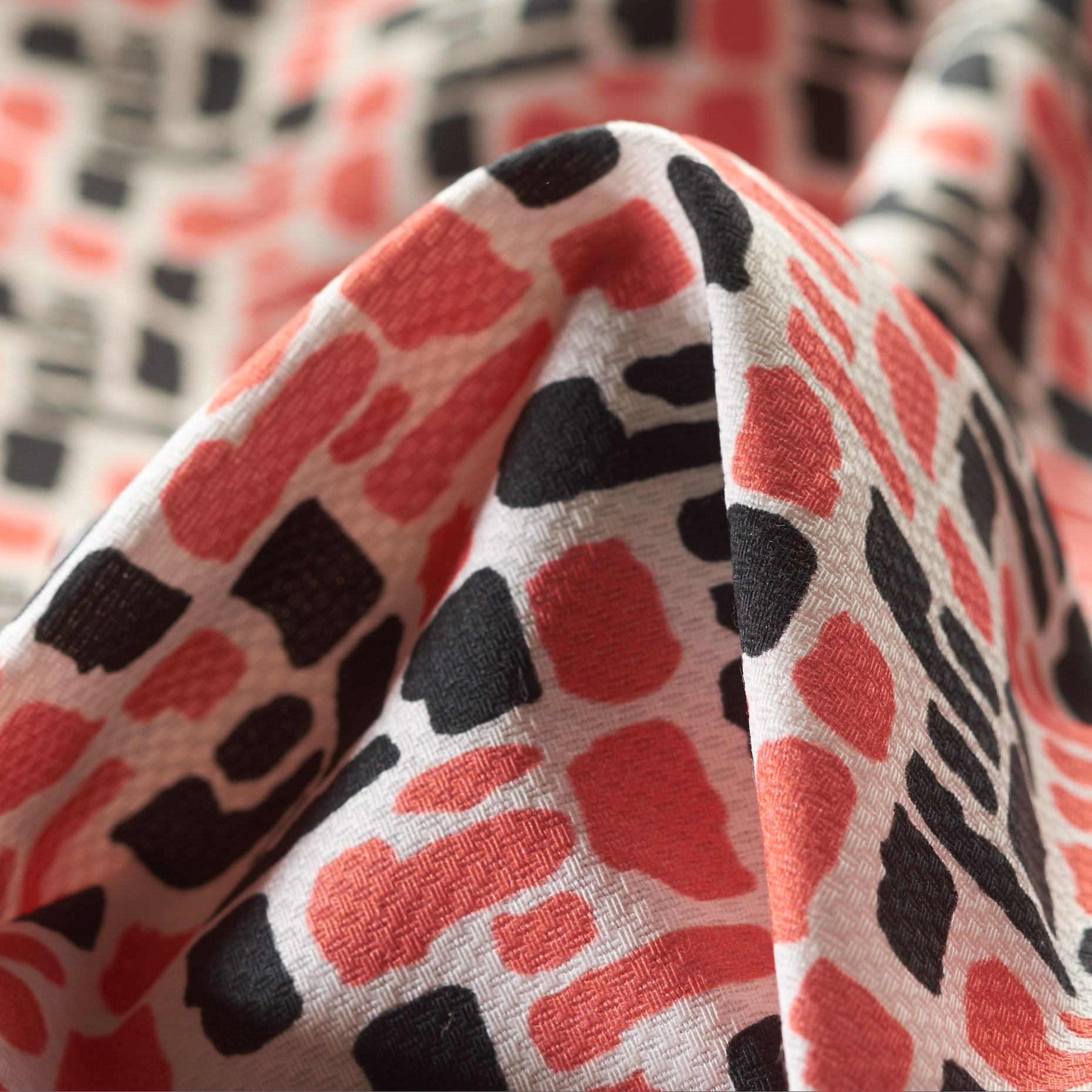 COTTON, PRINTED, ELASTIC, BRILLIANT WHITE&BURNT CORAL (F000025714)