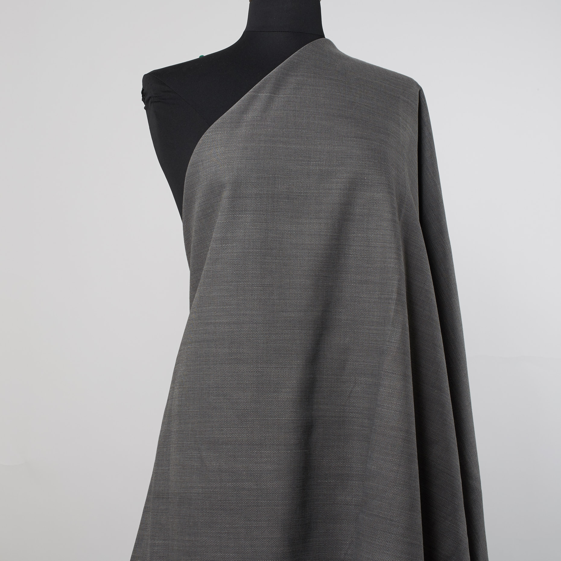 FINE WOOL, COTTON, MELANGE, ANTHRACITE (F000023986) - Mannequin