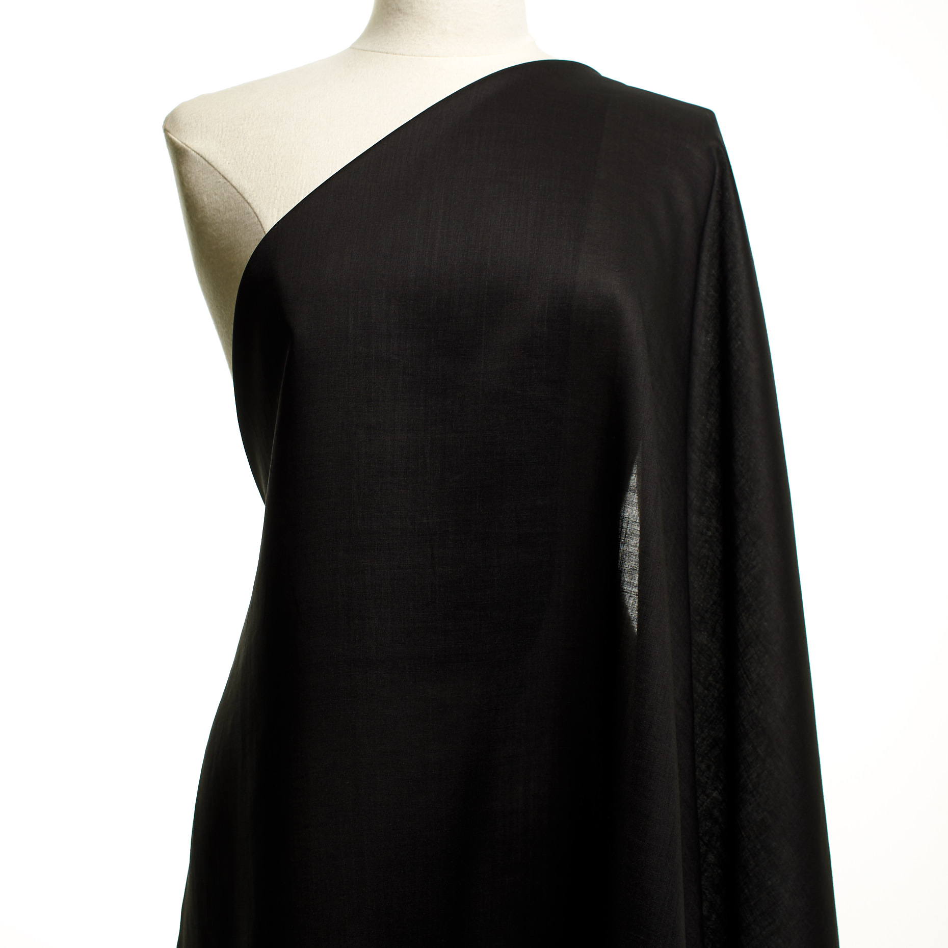 BATISTE, RAMIE, RAVEN BLACK (F000049399) - Mannequin