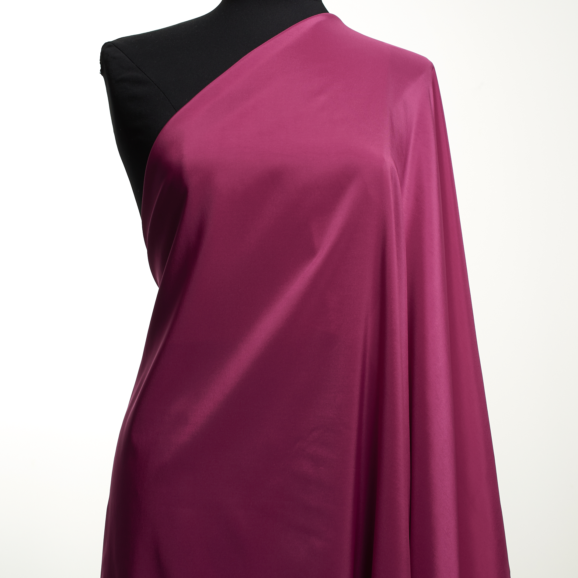 LINING, CUPRO, WINEBERRY (F000032949) - Mannequin
