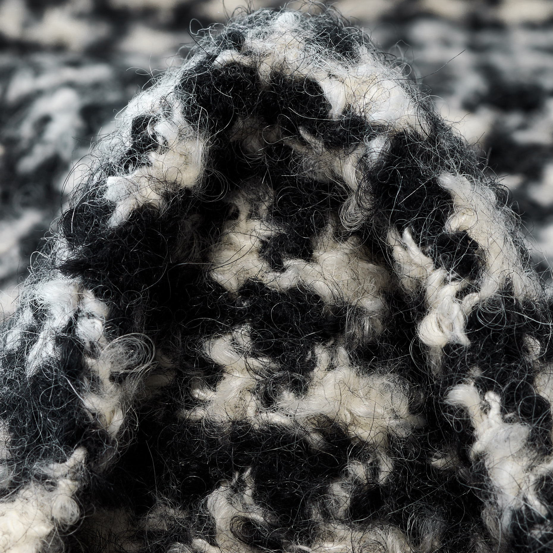 BOUCLÉ, VIRGIN WOOL, RAVEN BLACK&IVORY (F000043731)