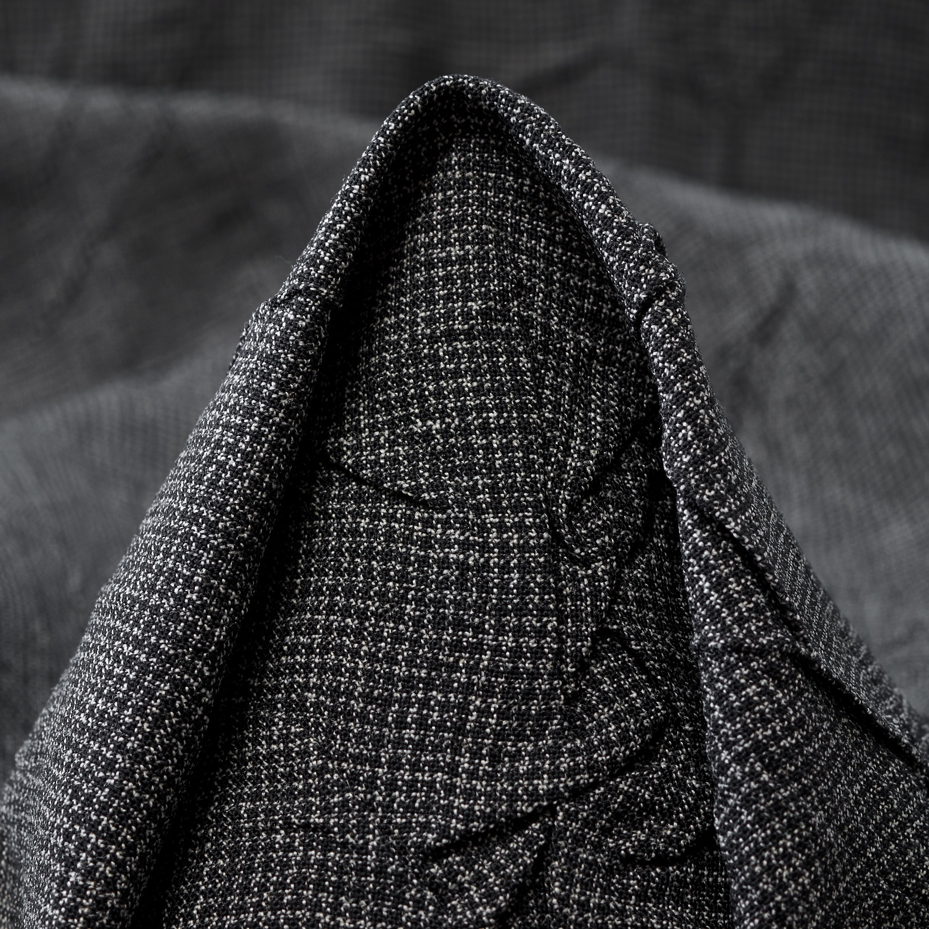 CRASH, VIRGIN WOOL, MICRO DESIGN, MOCKINGBIRD&RAVEN BLACK (T0000775)