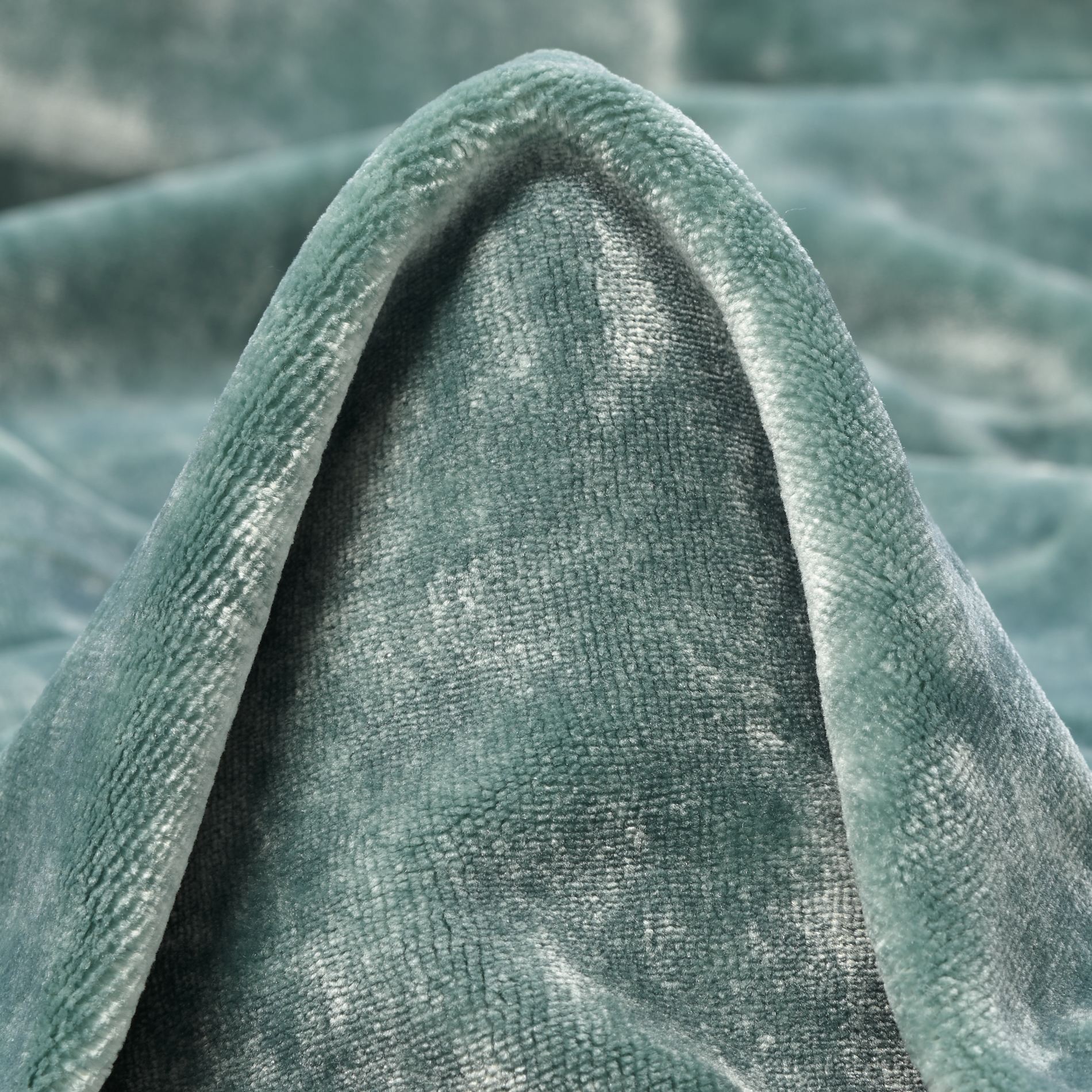 VELVET, VISCOSE, SILVER BLUE (C0002150)