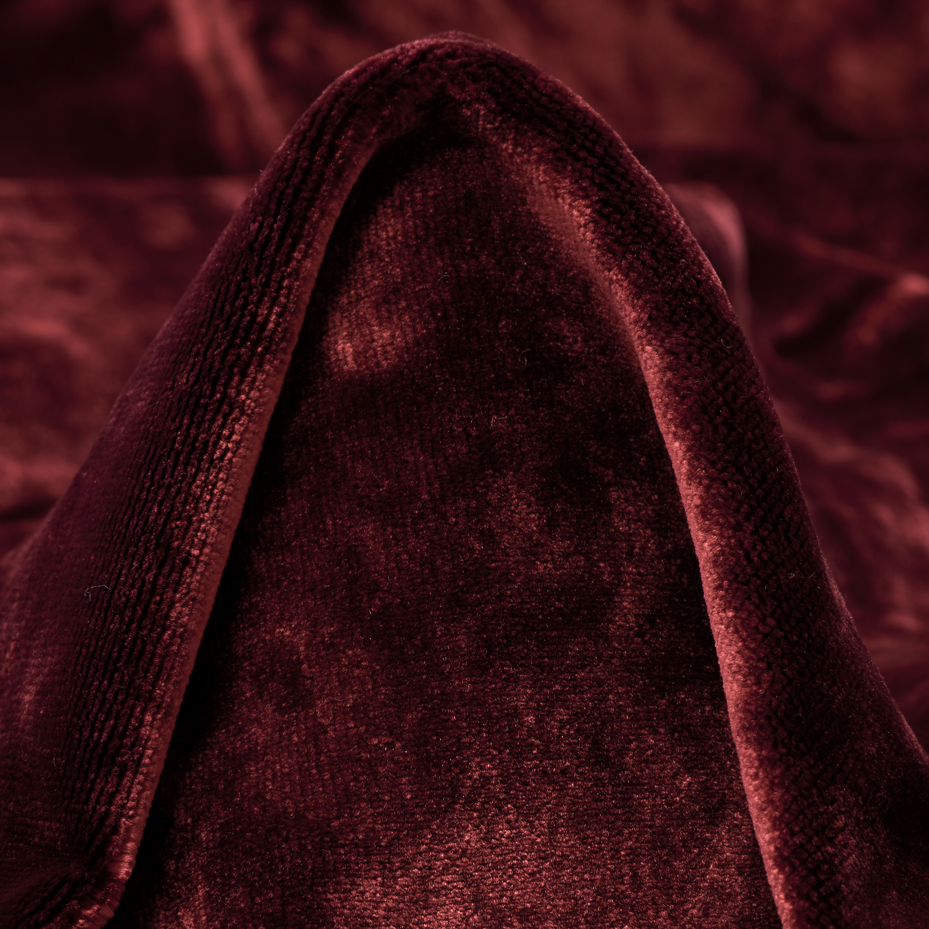 VELVET, VISCOSE, YOUNG MERLOT (C0002010)