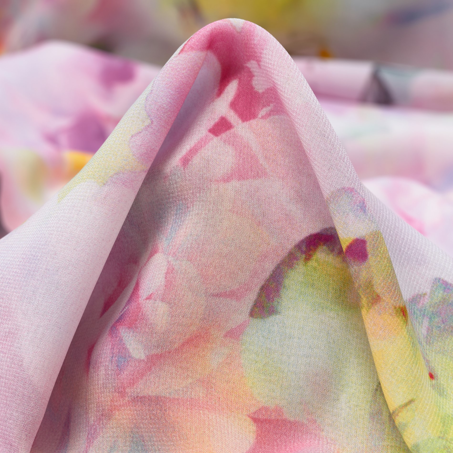 CHIFFON, PRINTED, FLORAL, BRILLIANT WHITE&AZALEA PINK (F000032457)