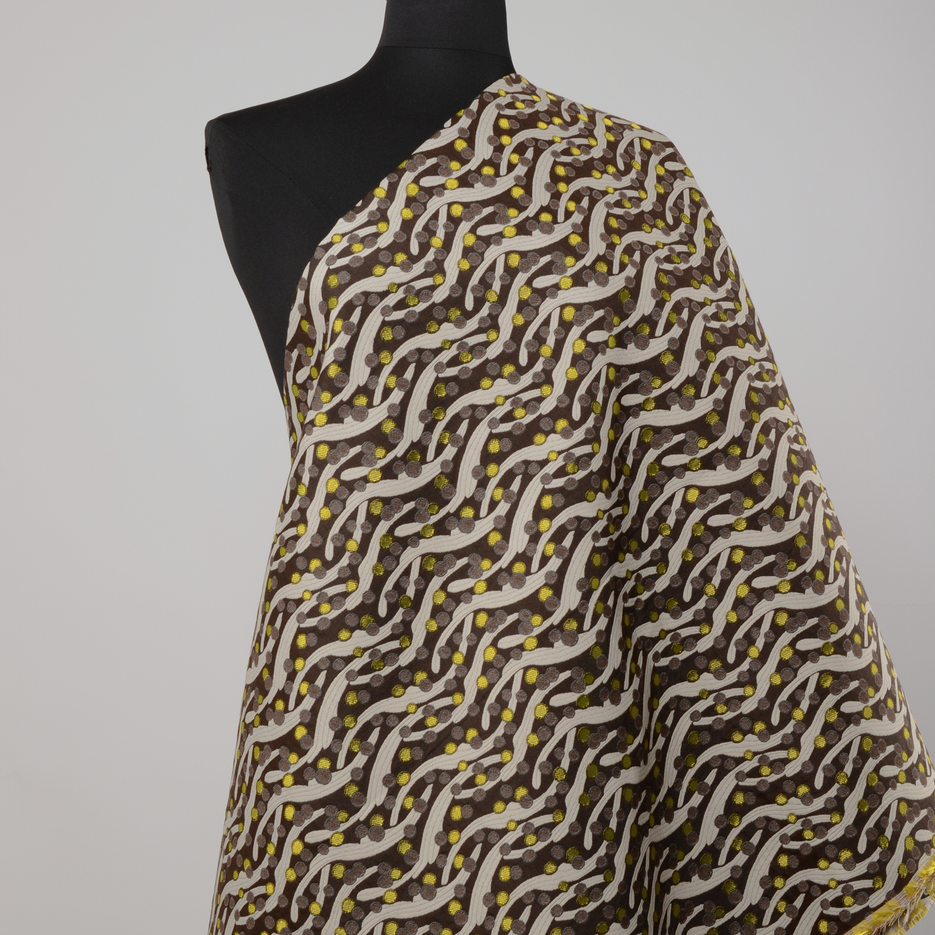 Jacquard, Lurex, Lemon Drop&Chocolate (F000030492) - Schaufensterpuppe
