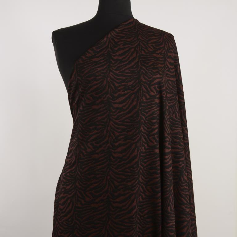 Jersey, Jacquard, Viscosa, Mahogany (F000031029) - Maniquí