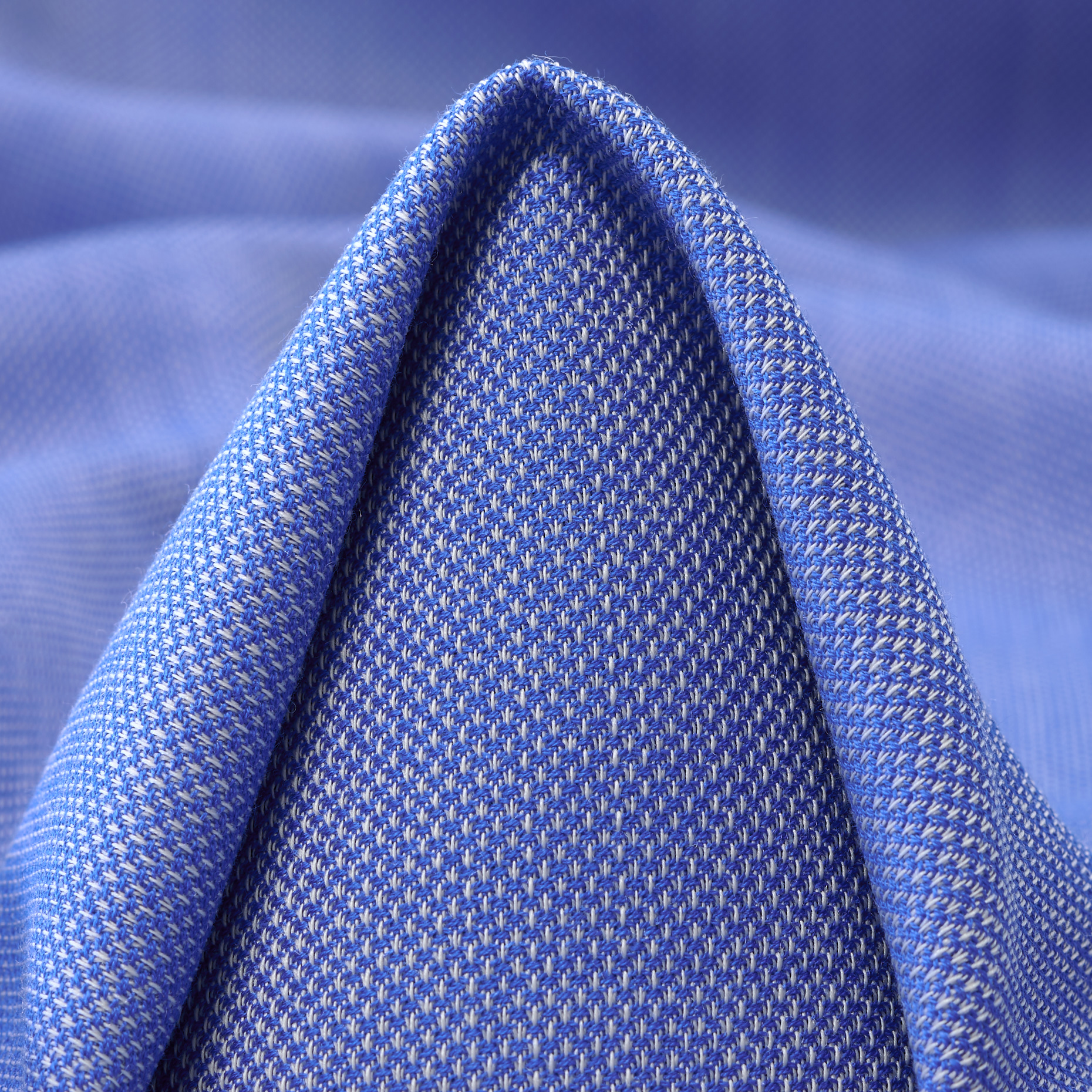 VIRGIN WOOL, COTTON, MICRO DESIGN, STRONG BLUE (F000047379)