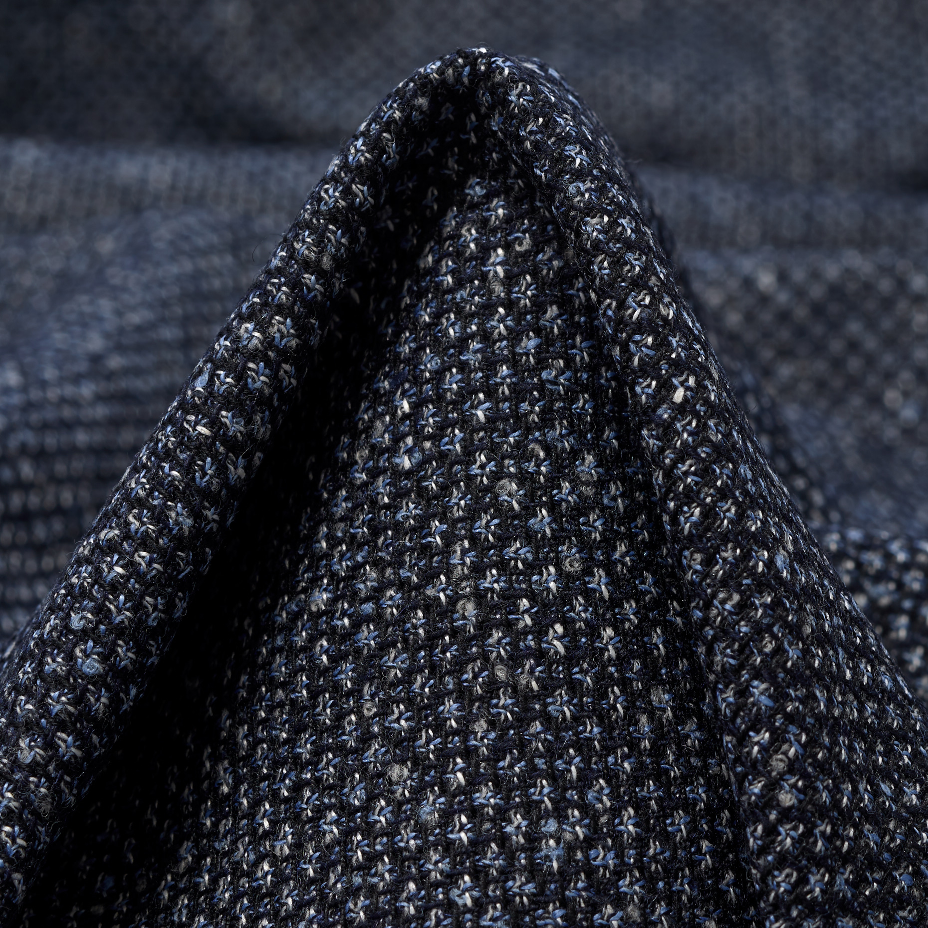 WOOL, LINEN BLEND, MICRO DESIGN, CAVIAR