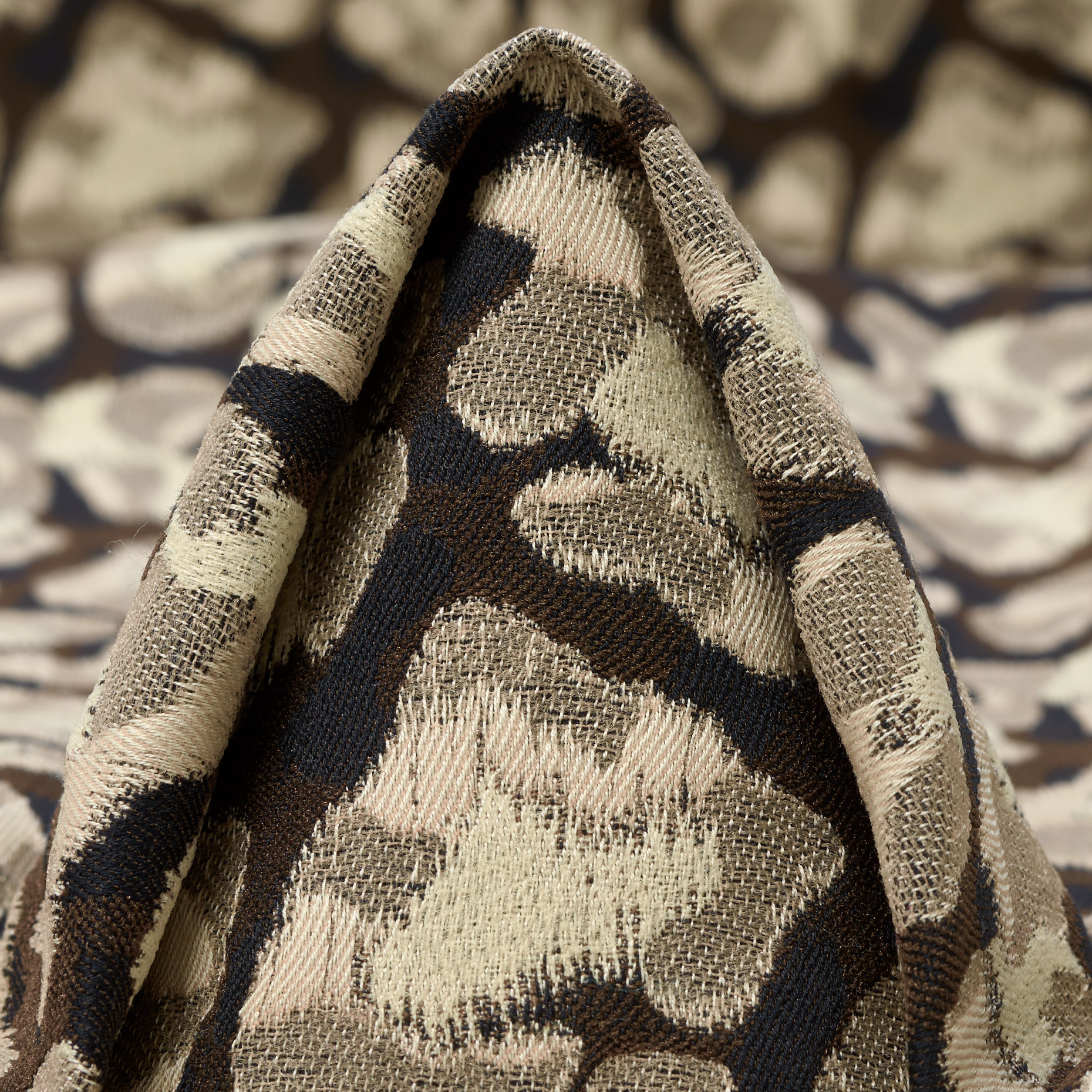 JACQUARD, COTTON, CAMOUFLAGE, BLACK OLIVE&VANILLA ICE (F000049049)