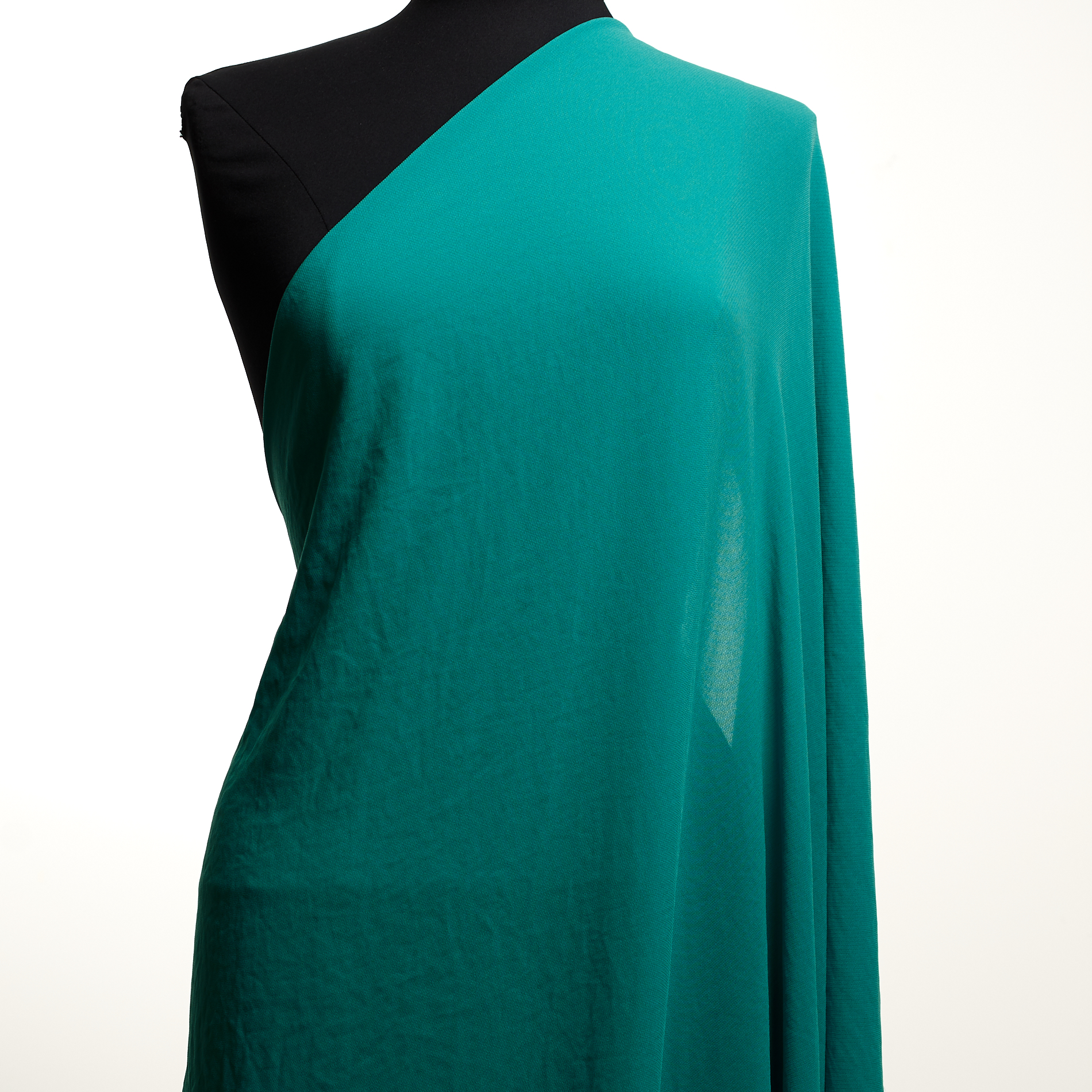 CRÊPE, PIQUÉ, PEACOCK BLUE (F000035370) - Mannequin