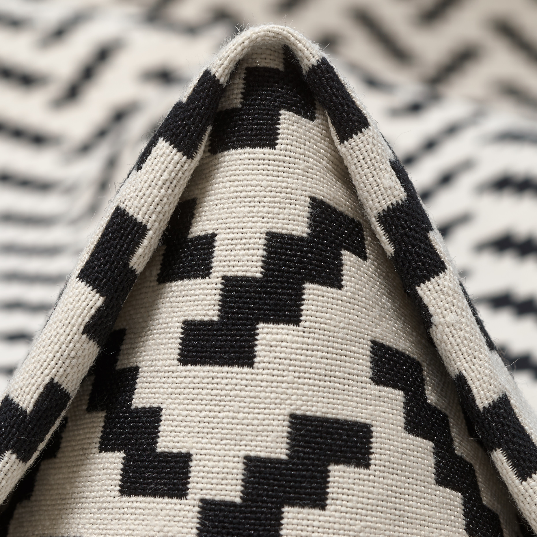 Jacquard, Baumwolle, Geometrisches Design, Snow White&Raven Black (P000004300)