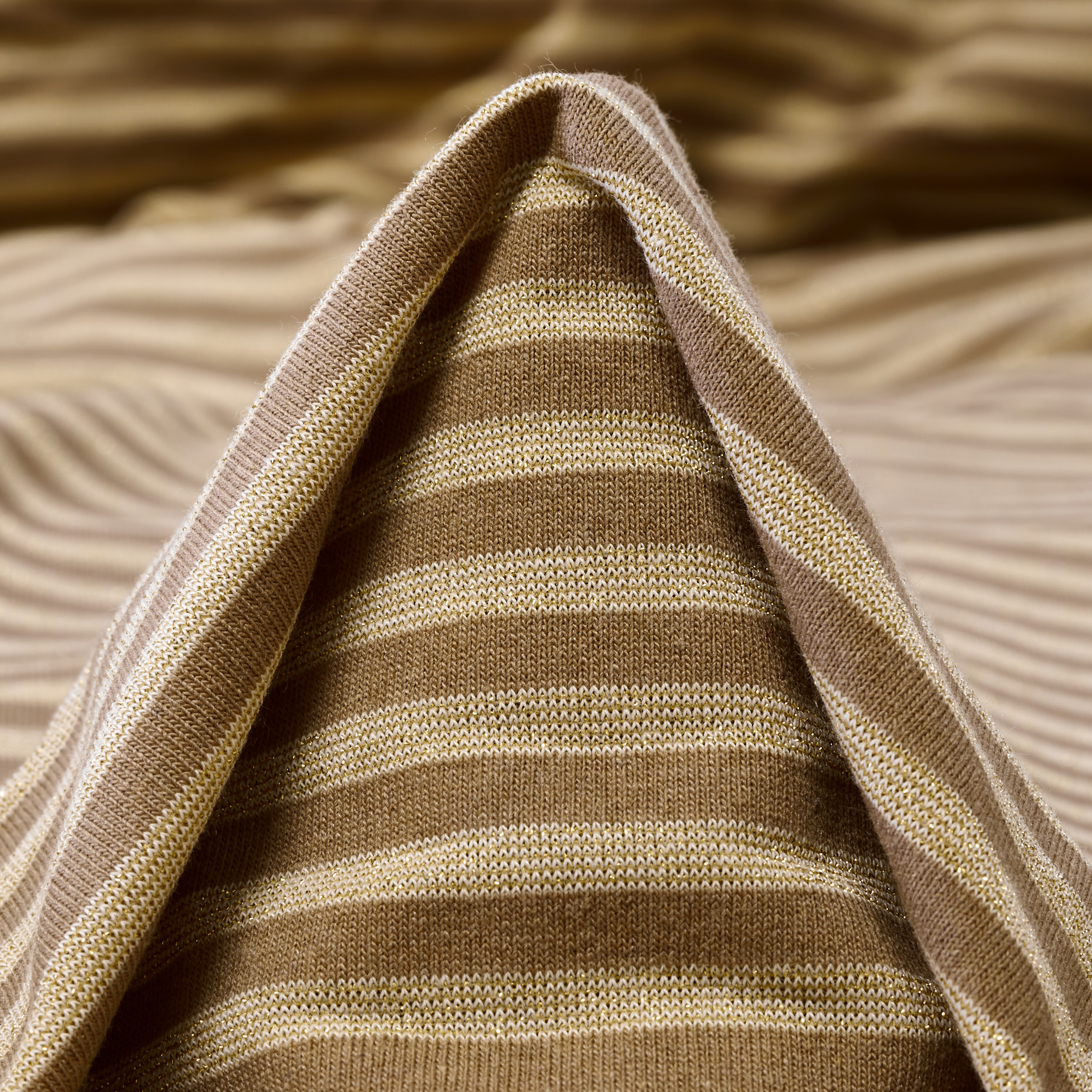 SINGLE JERSEY, LUREX, COTTON BLEND, TOBACCO BROWN&GILDED BEIGE (F000043257)
