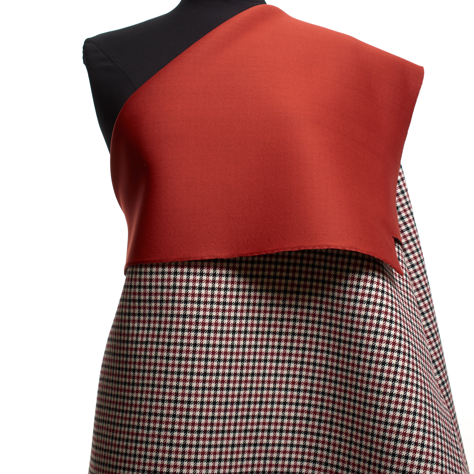 DOUBLE, WOOL BLEND, BONDED, CARMINE RED&IVORY (F000038257) - Mannequin